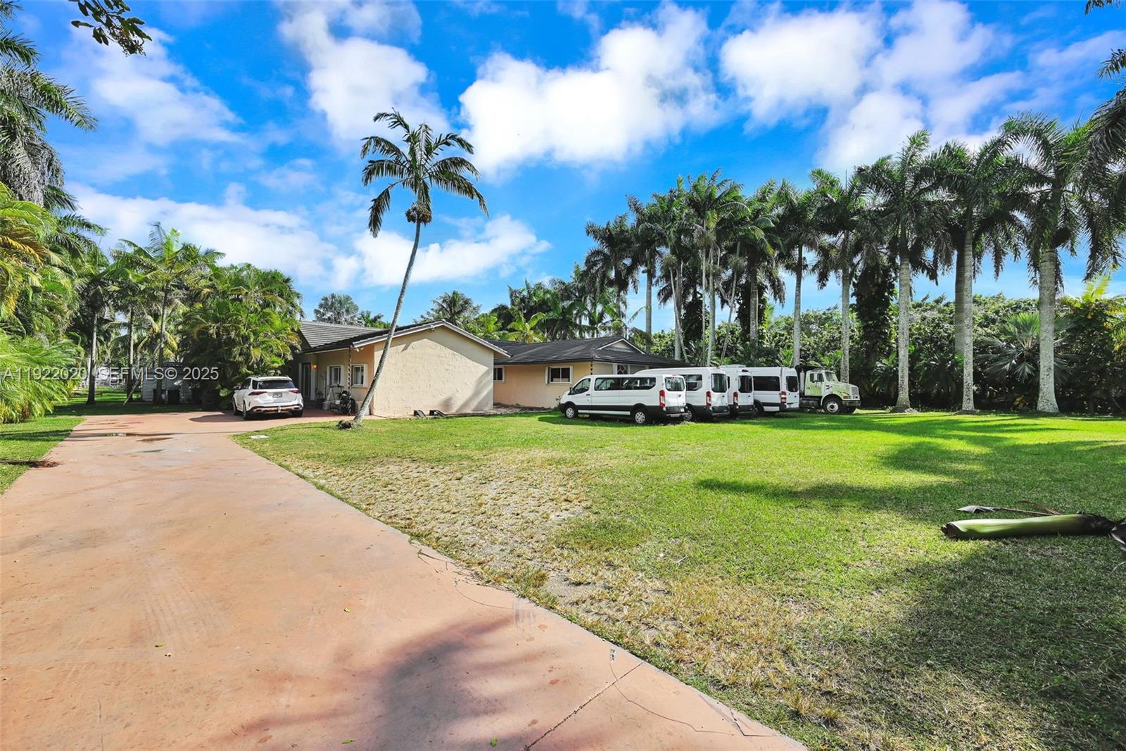 THE REDLANDS - Residential