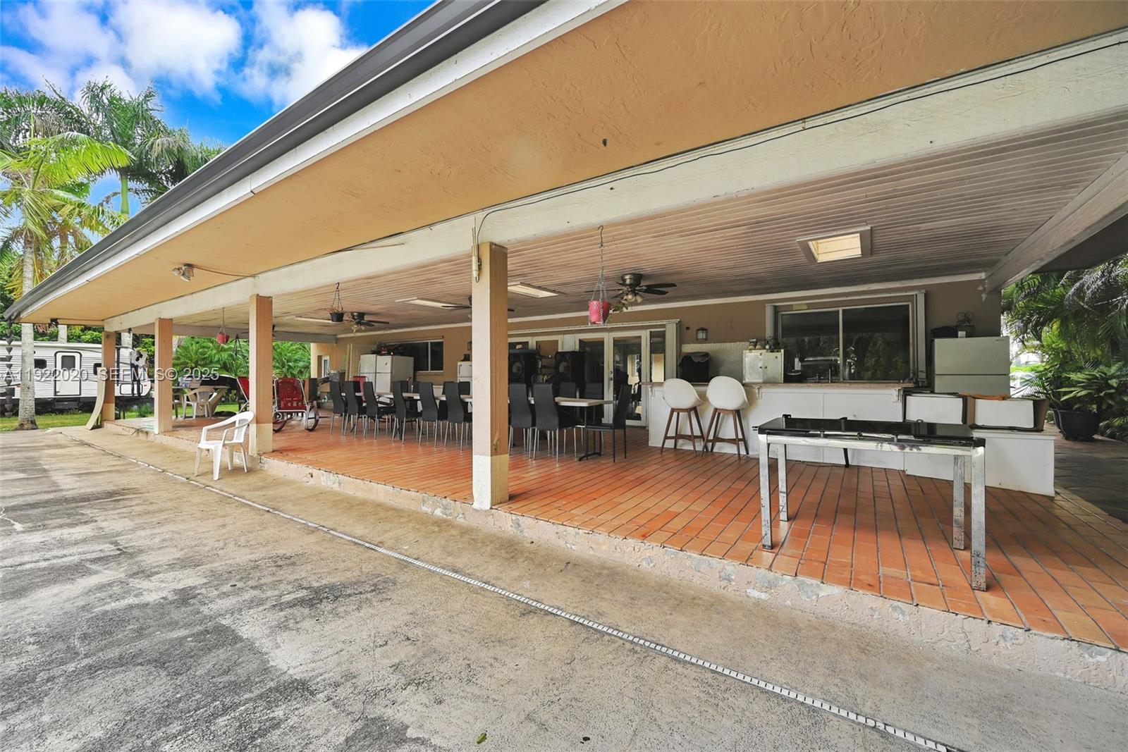 THE REDLANDS - Residential