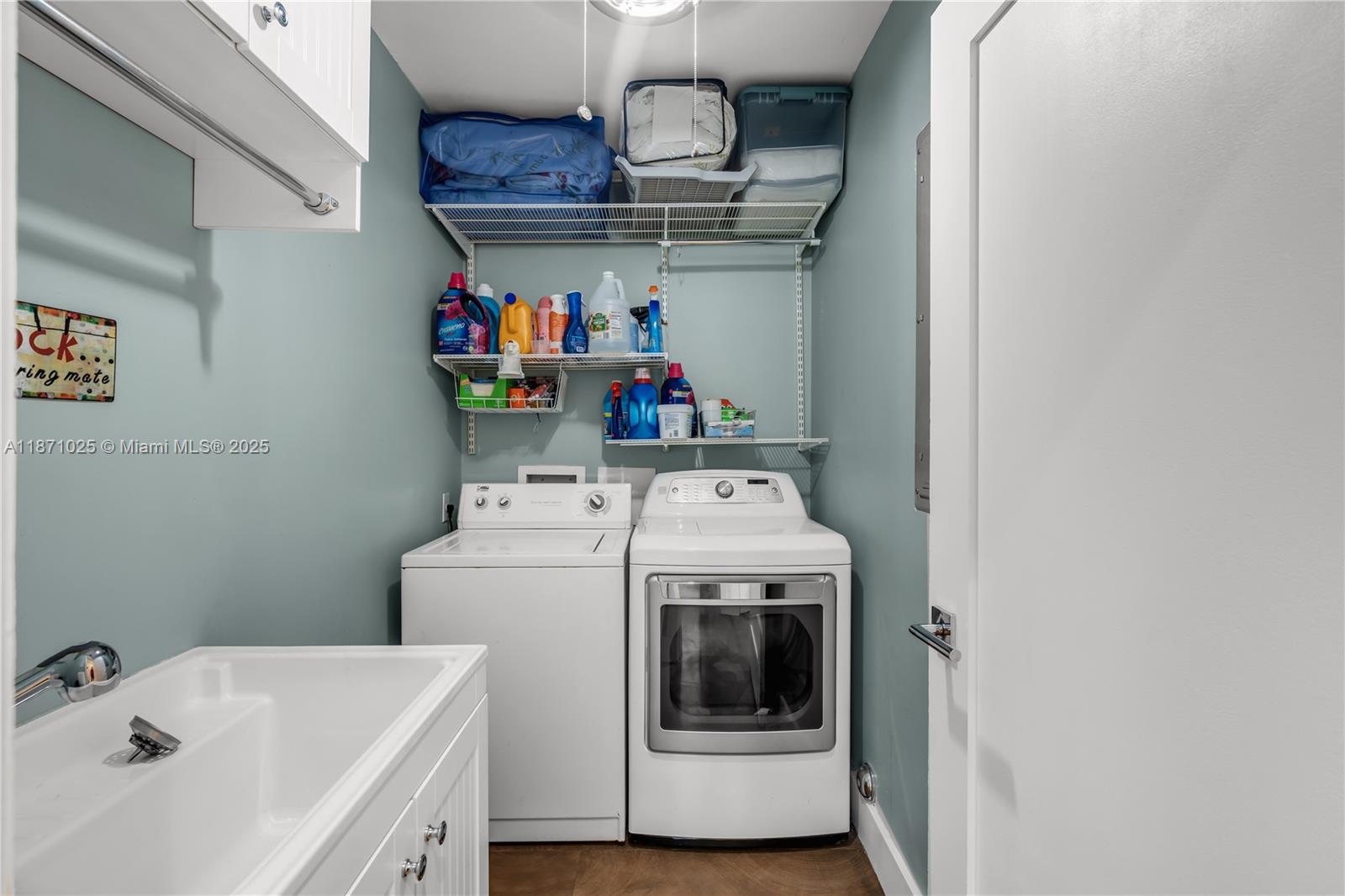 HAWLEY HEIGHTS 1ST ADDN - Residential