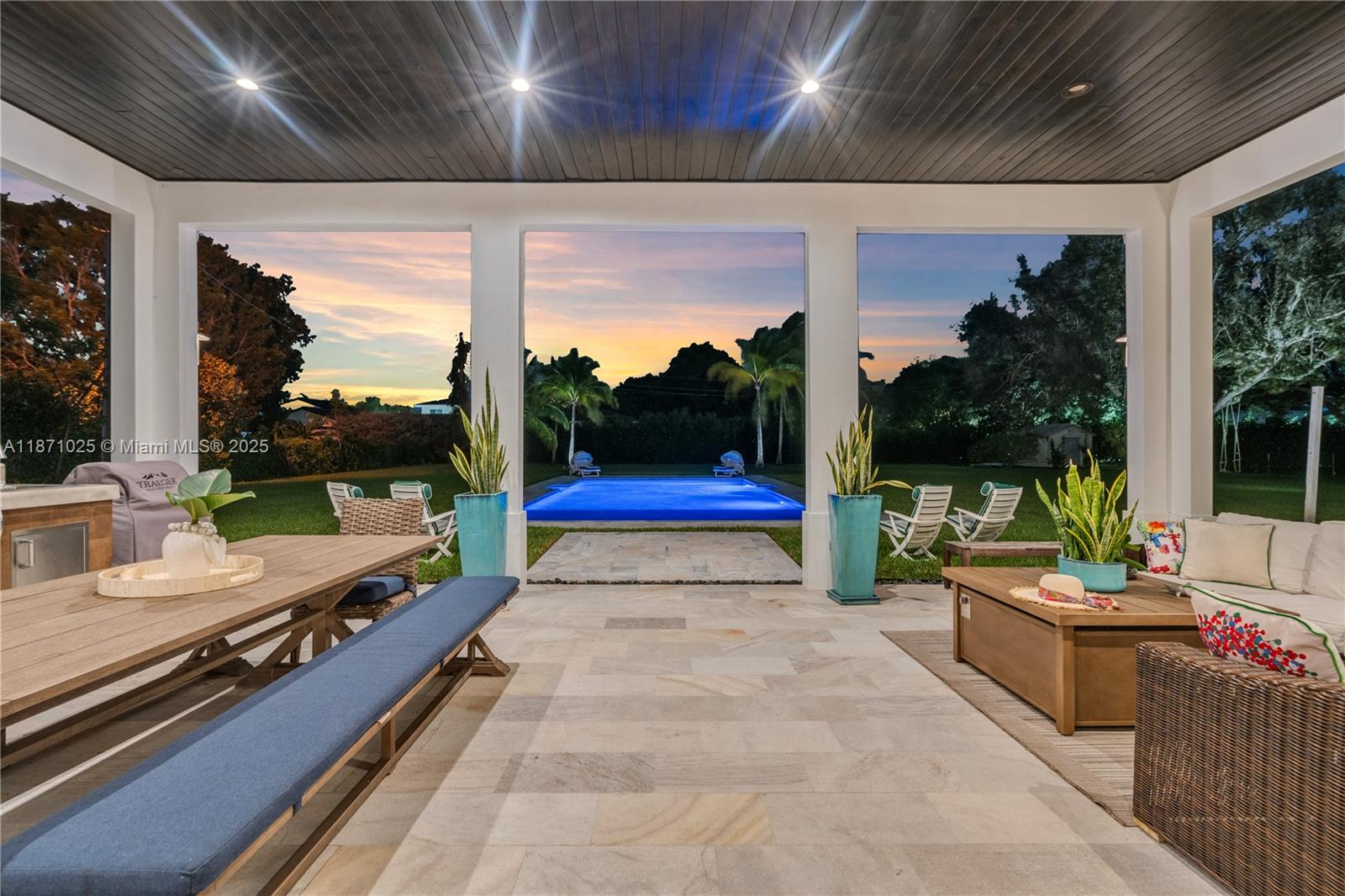 HAWLEY HEIGHTS 1ST ADDN - Residential