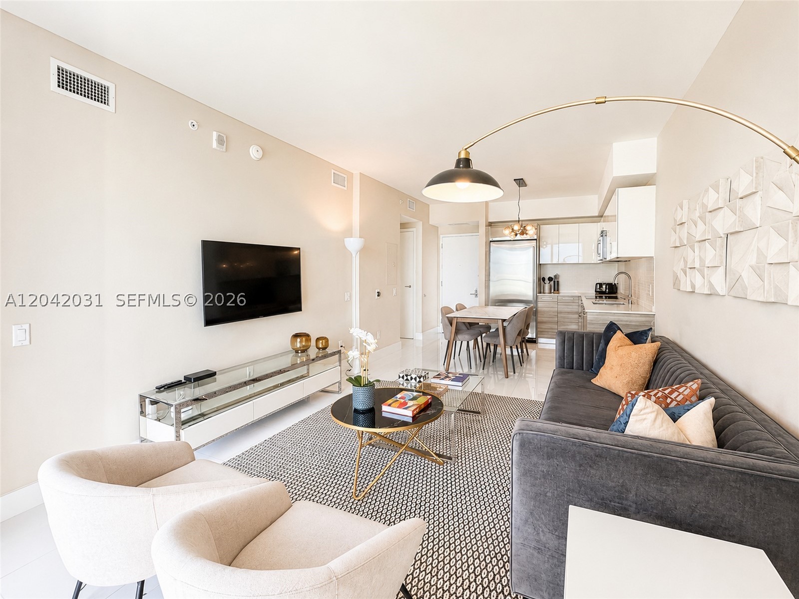 1300 Brickell Bay Dr 2307
