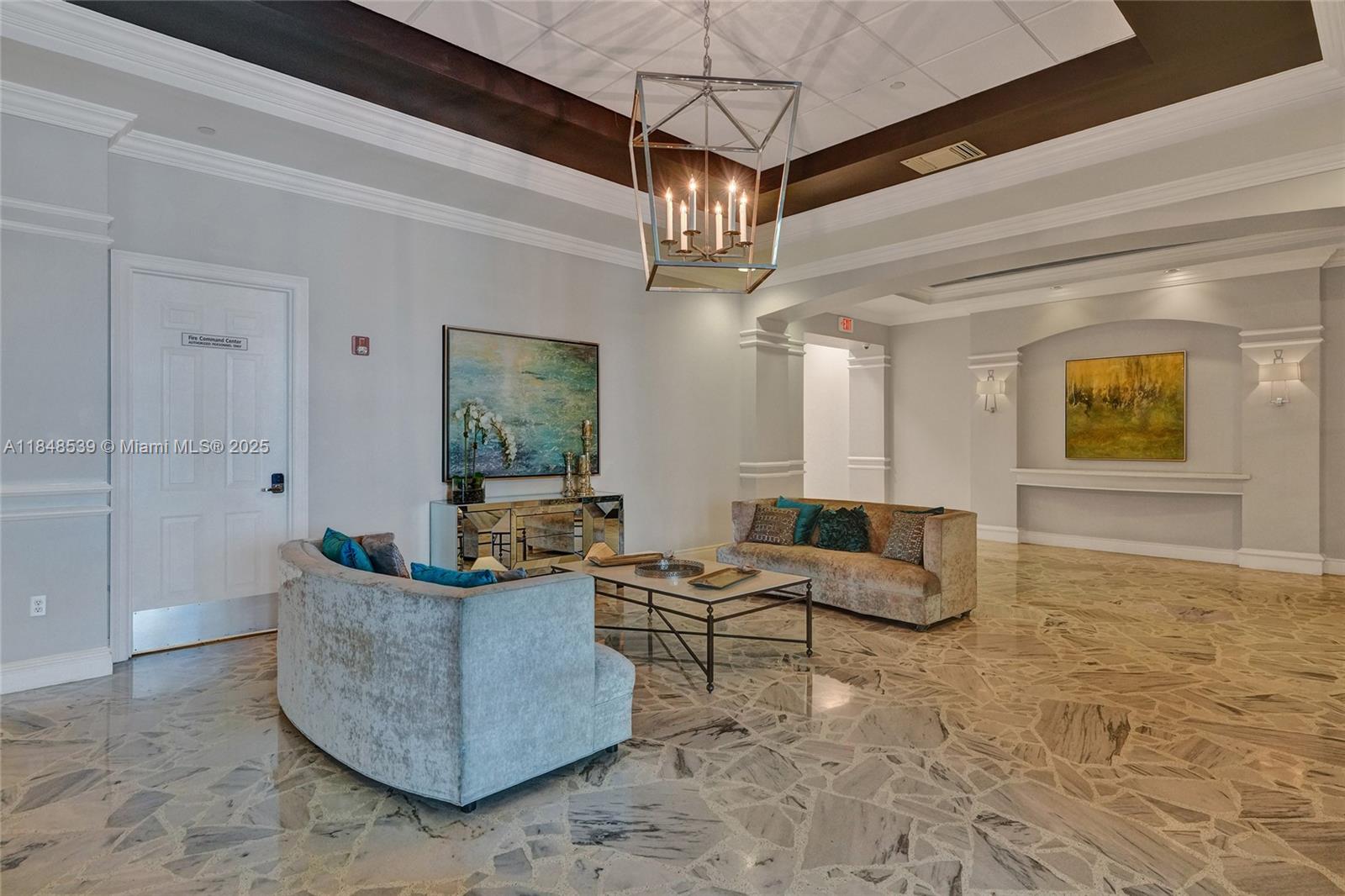 WAVE CONDO - Residential