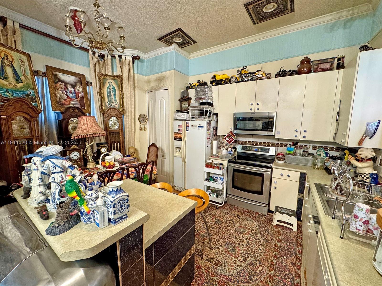 ANTIGUA AT OASIS - Residential