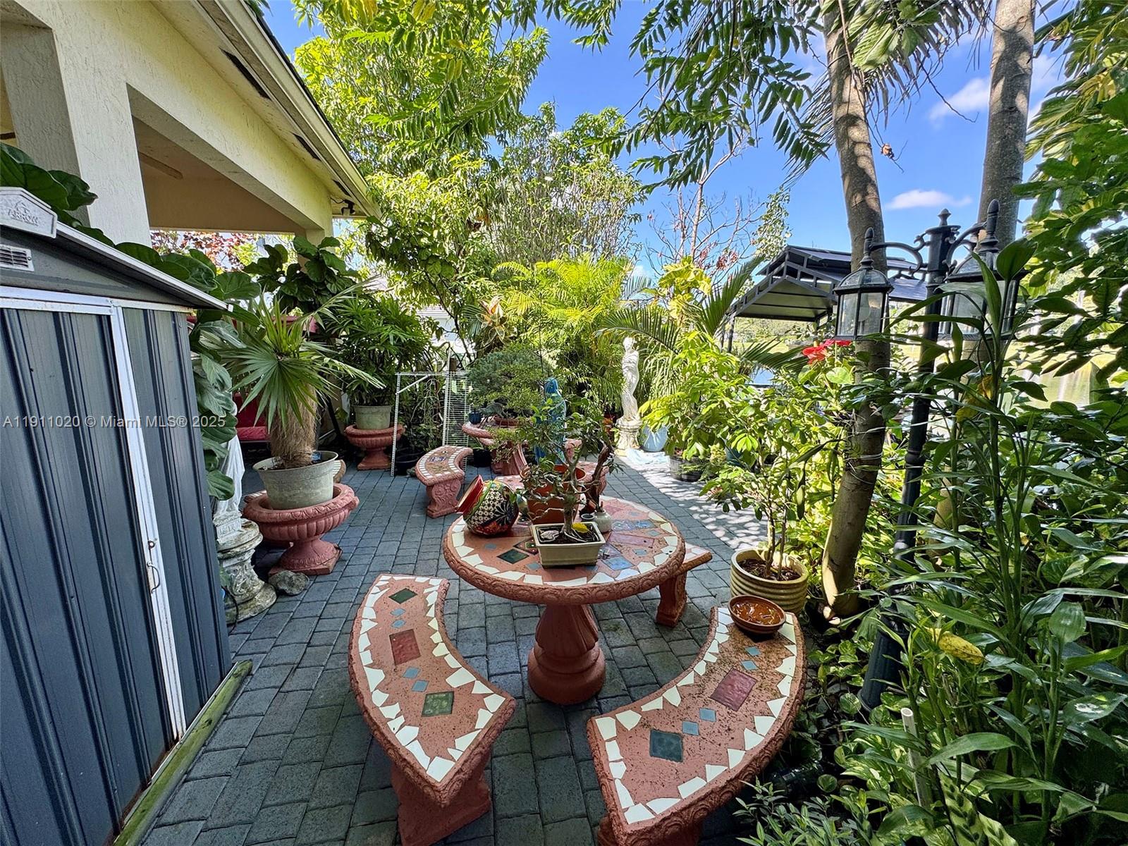 ANTIGUA AT OASIS - Residential