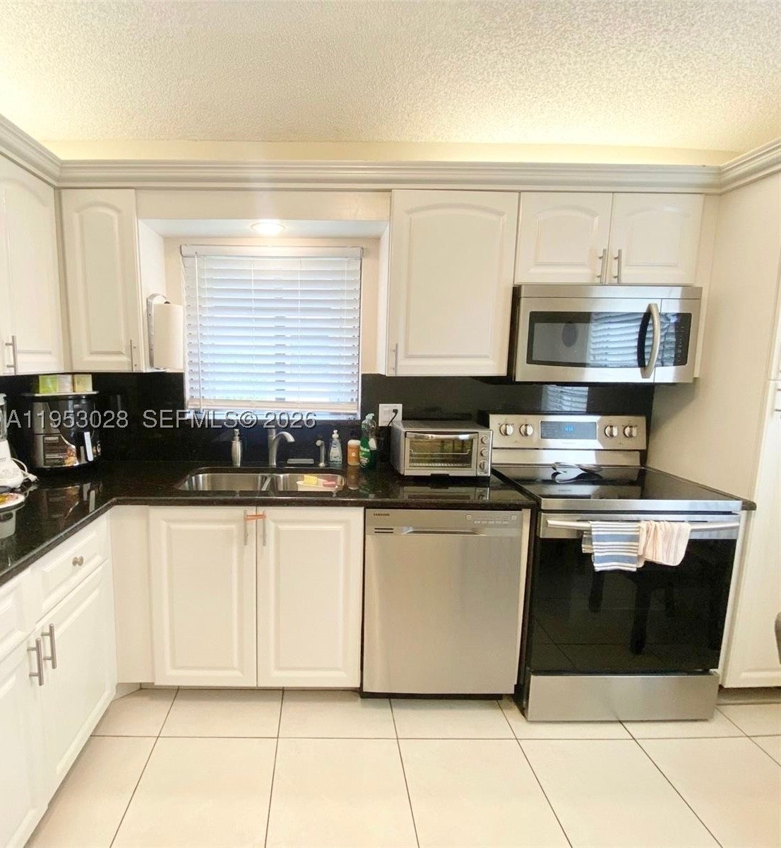 8089 Sweetbriar Way, Boca Raton FL 33496