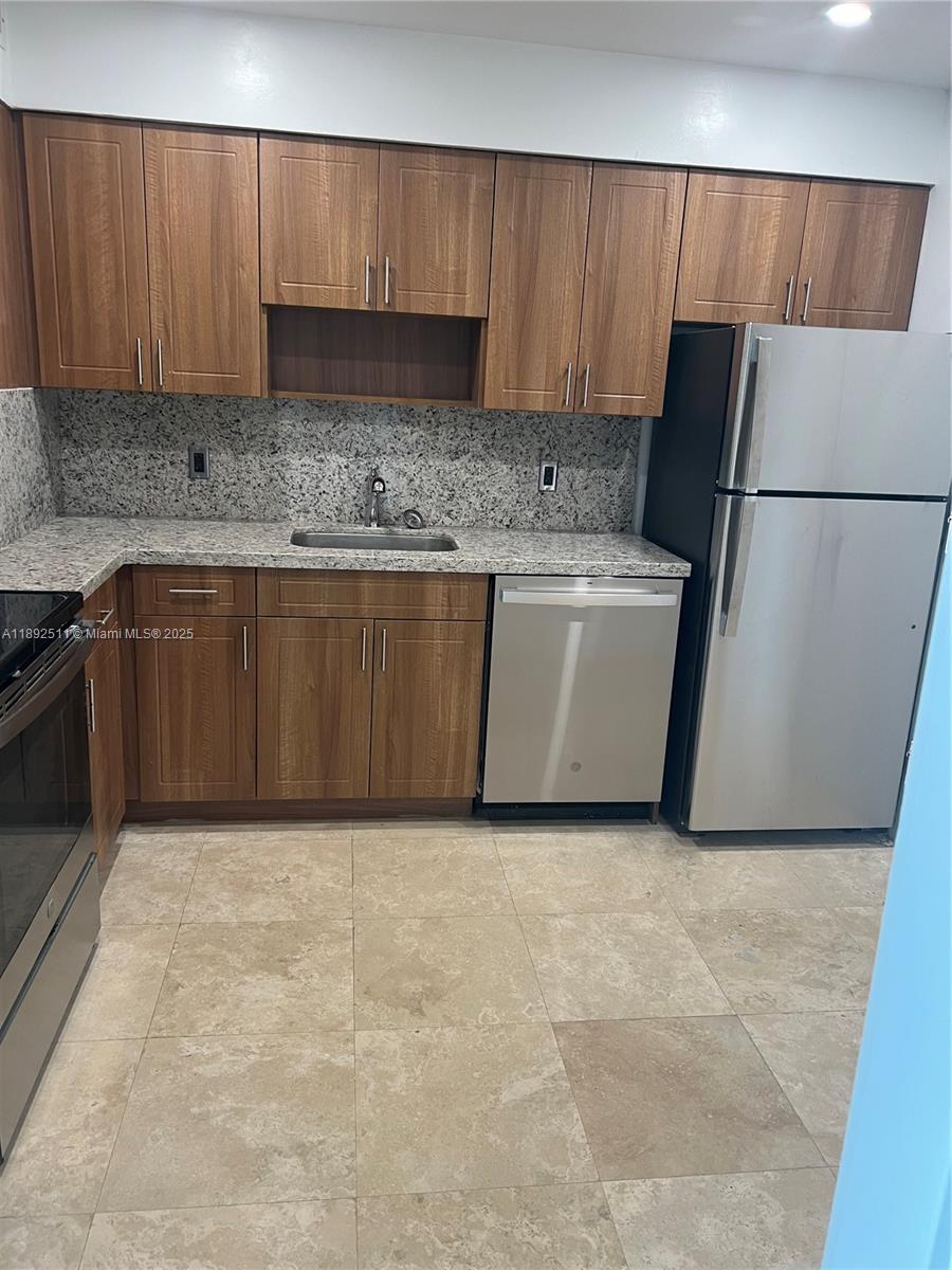 AMD PL OF FIRST OCEAN FRO - Residential Lease