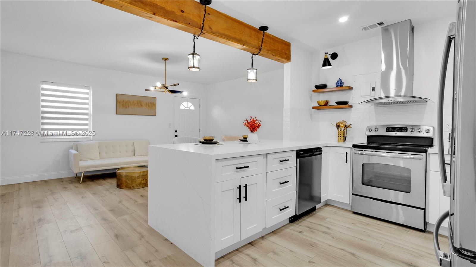 1032 NW 11th Place