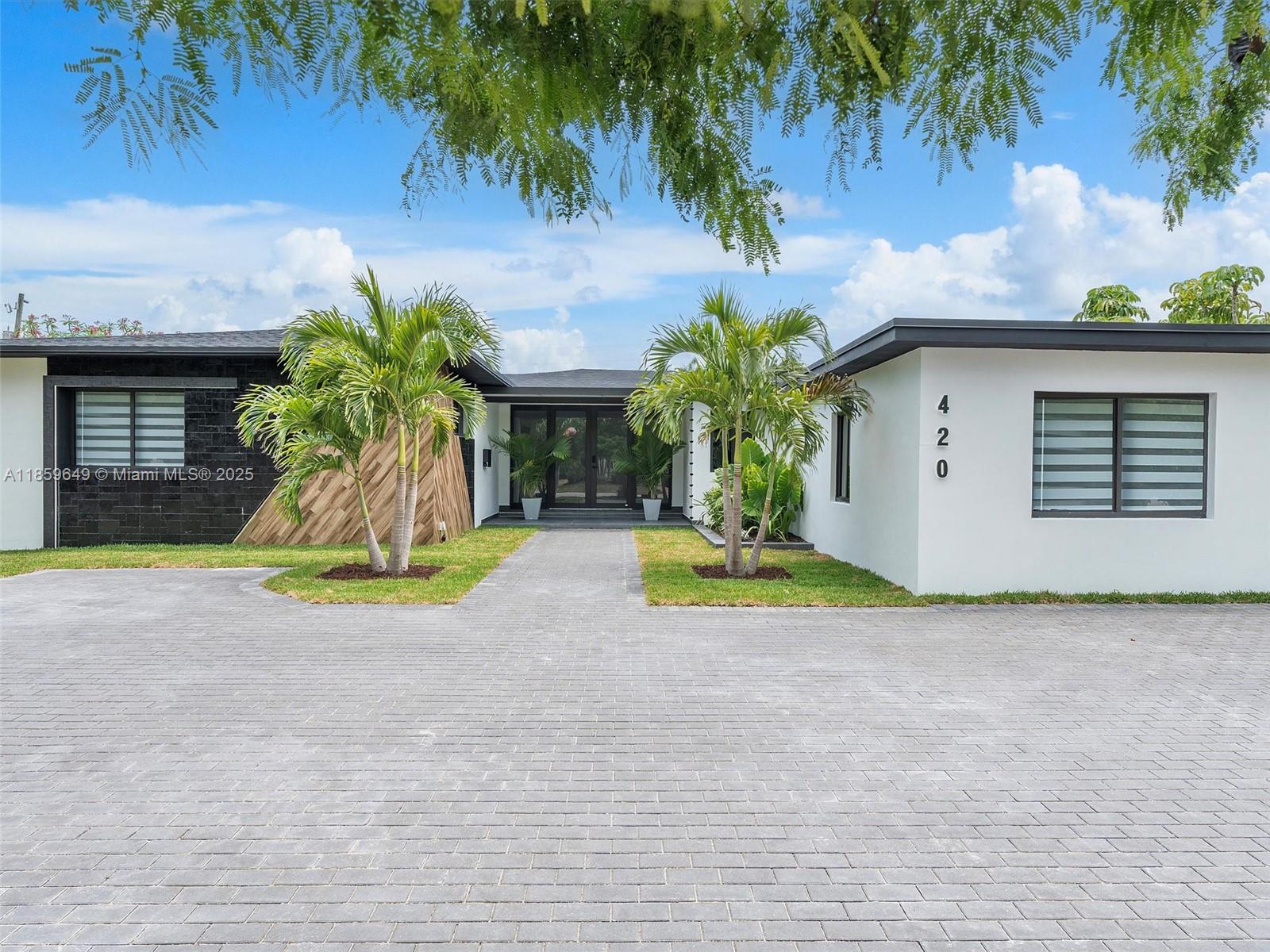 420 N Shore Dr