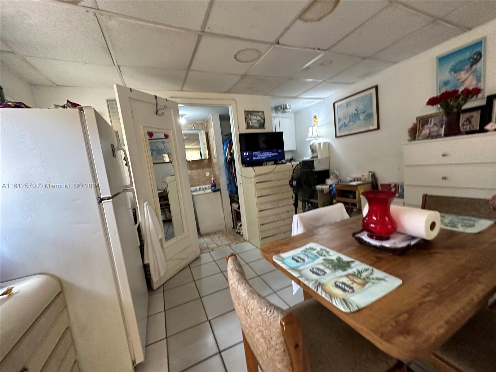 BELLEVUE SUB - Residential Income