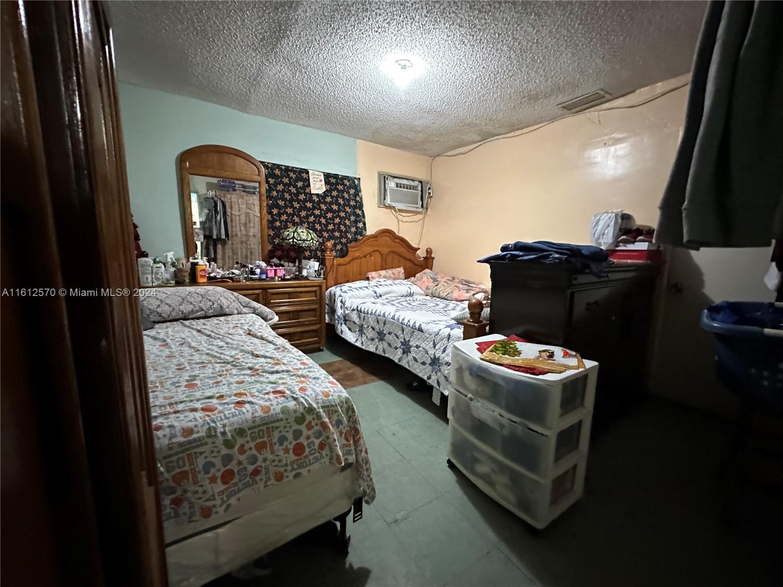 BELLEVUE SUB - Residential Income