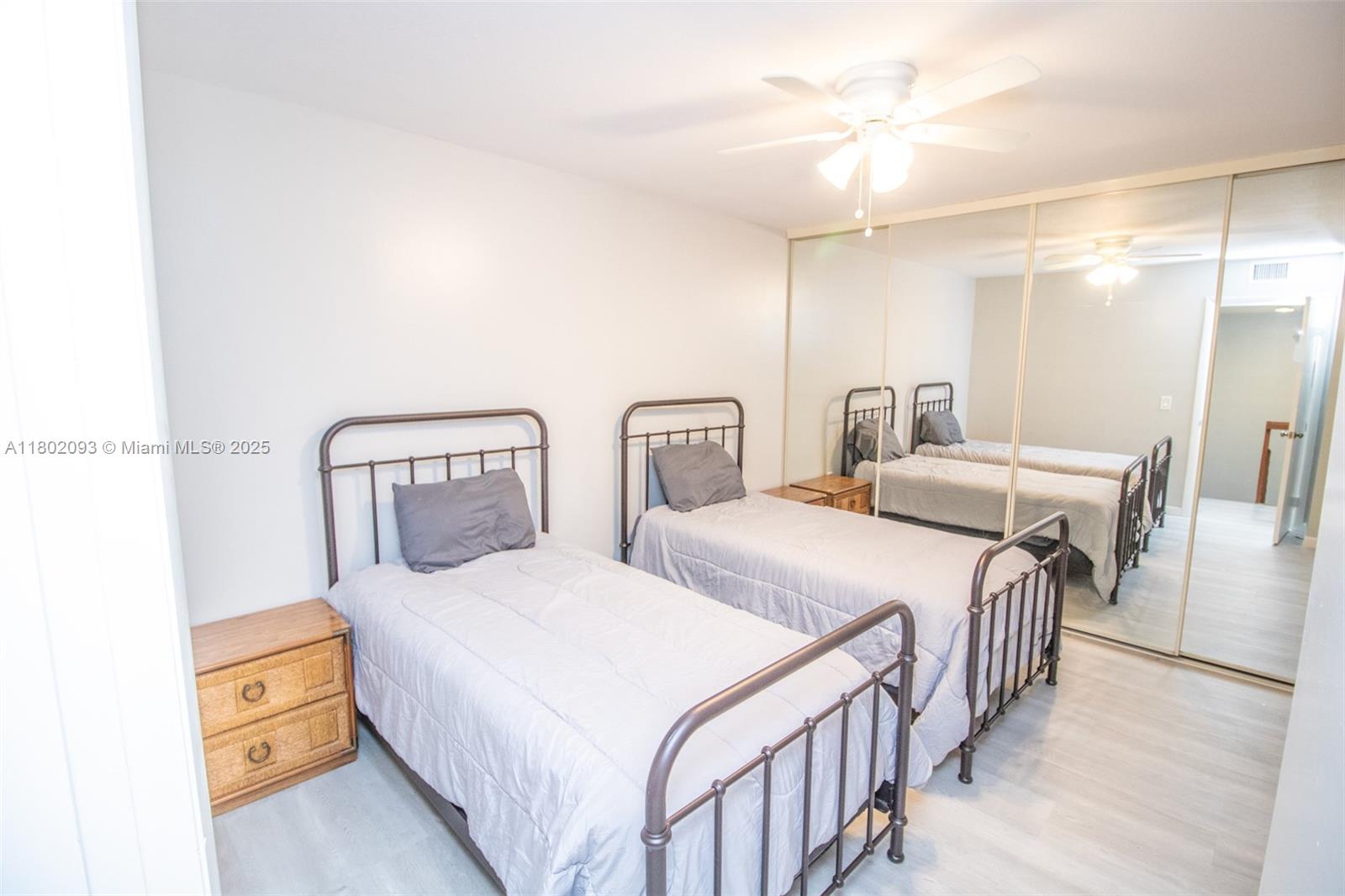 GLENWOOD TWNHS - Residential Lease
