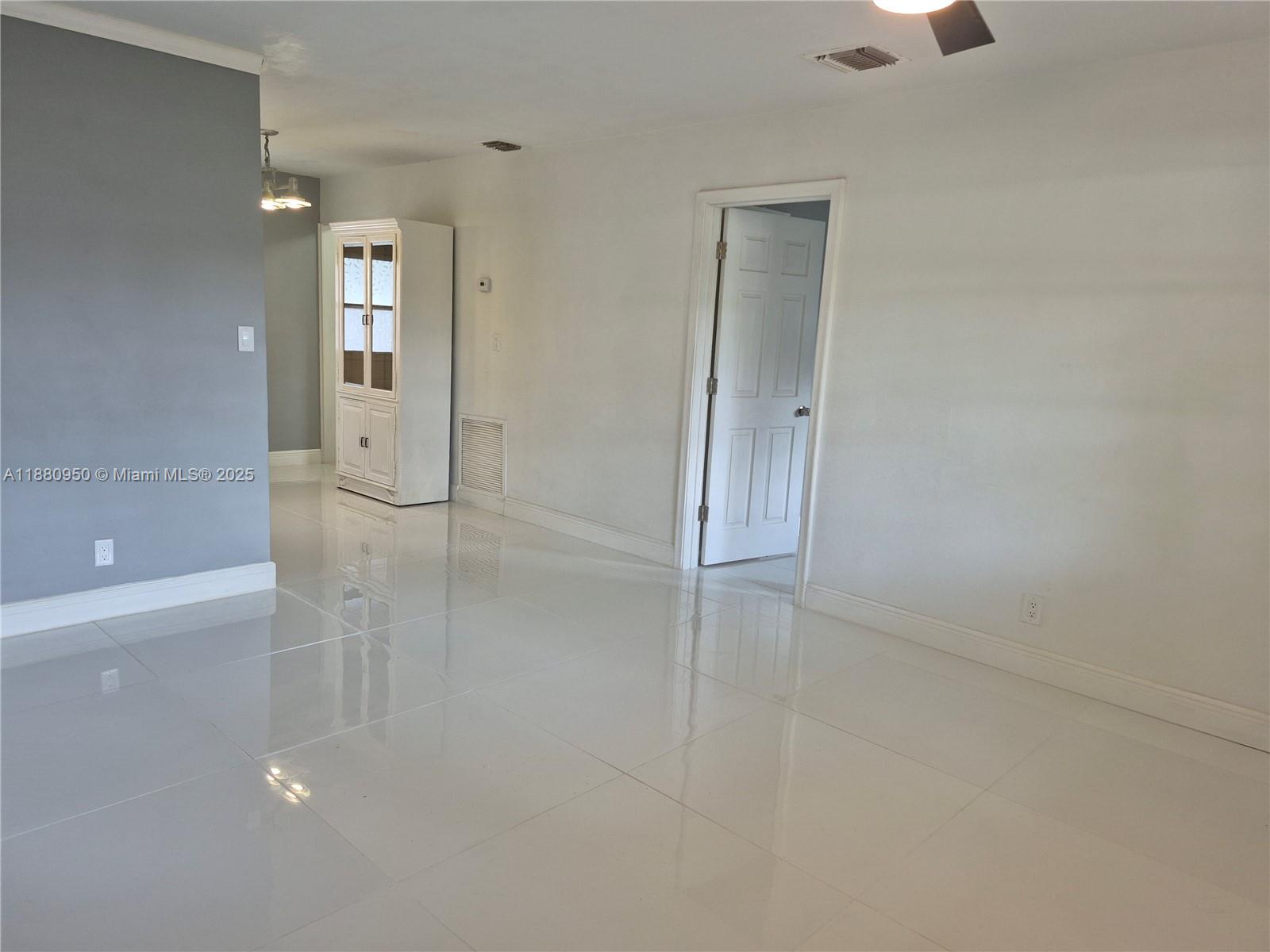 JACARANDA HEIGHTS - Residential Lease