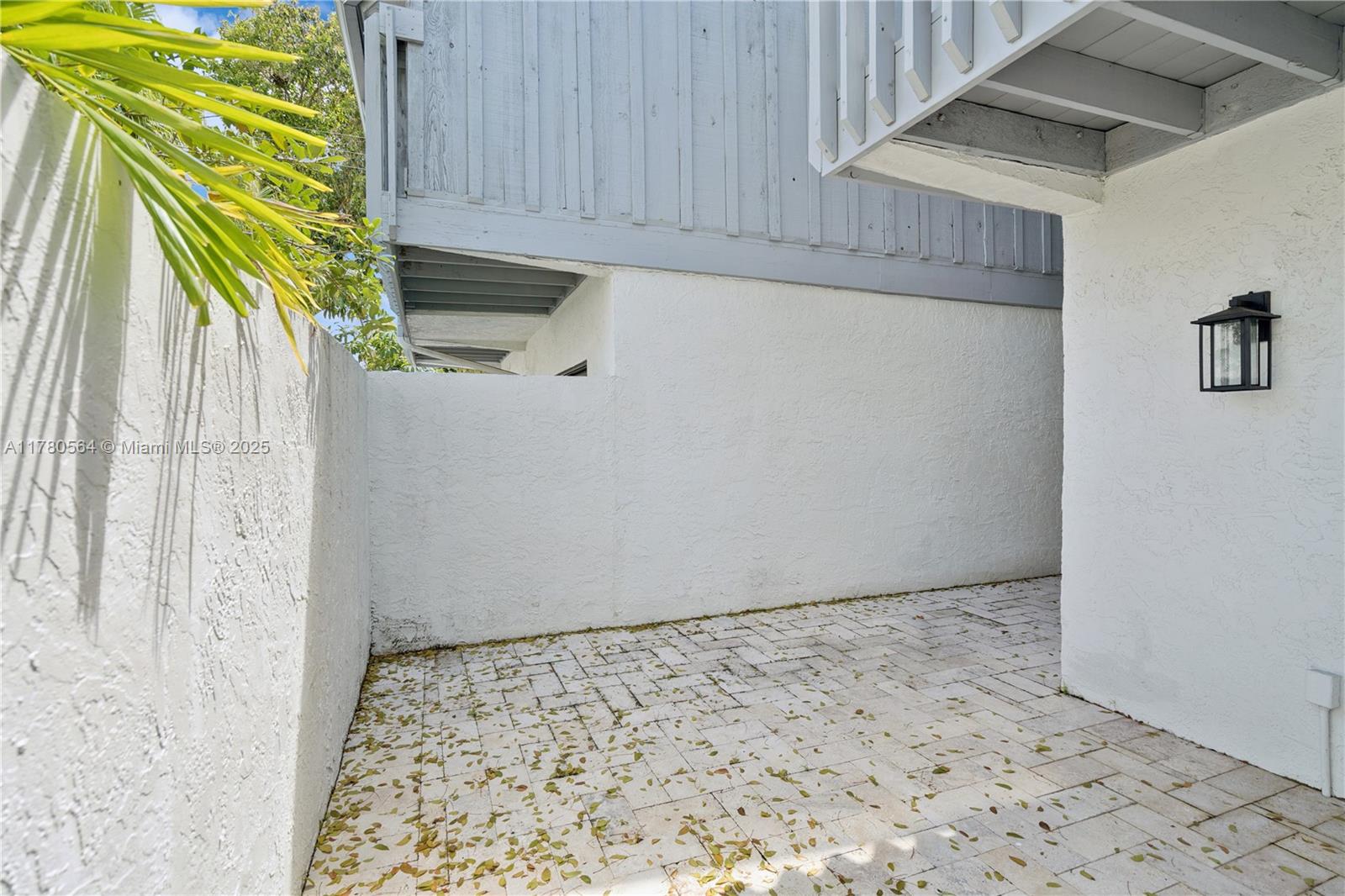 HARBOUR CLUB - Residential