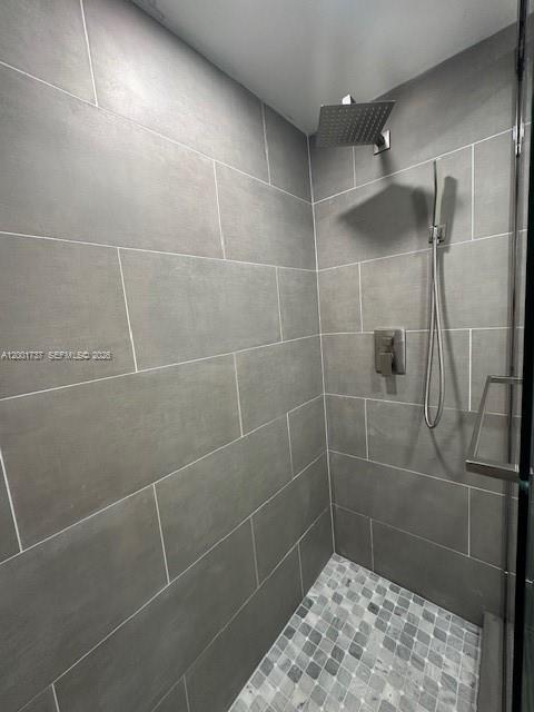 COUNTRY GARDENS CONDO - Residential Lease