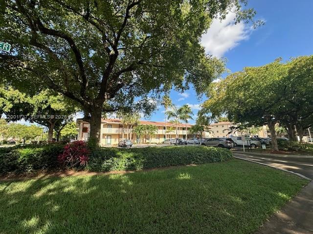 3261 NW 103rd Ter 102-D