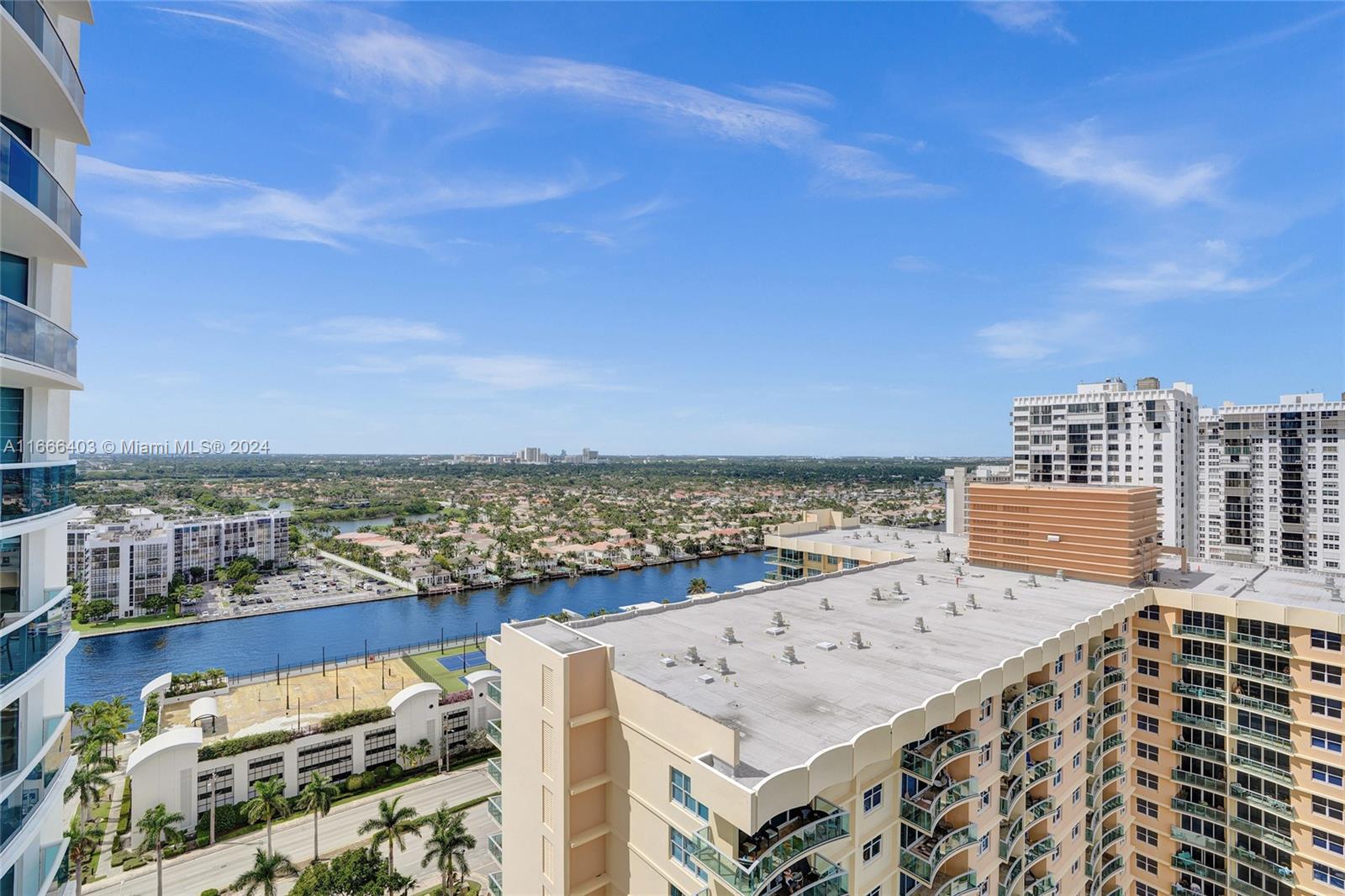 2711 HOLLYWOOD BEACH COND - Residential