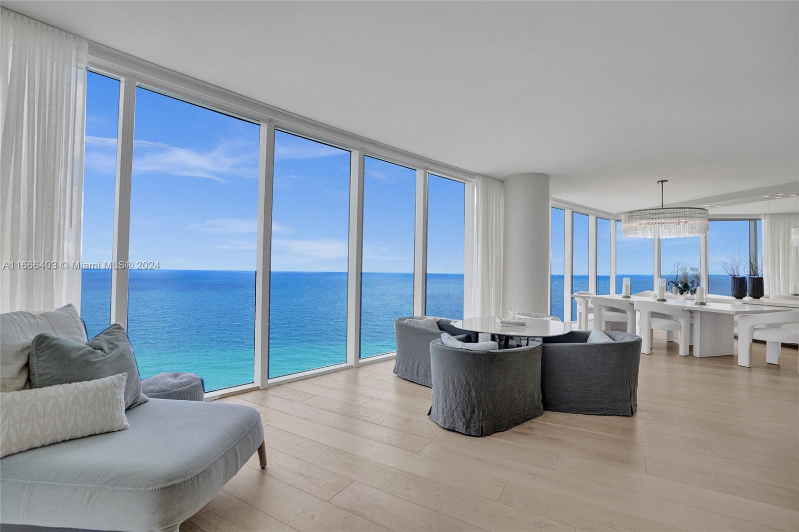 2711 HOLLYWOOD BEACH COND - Residential