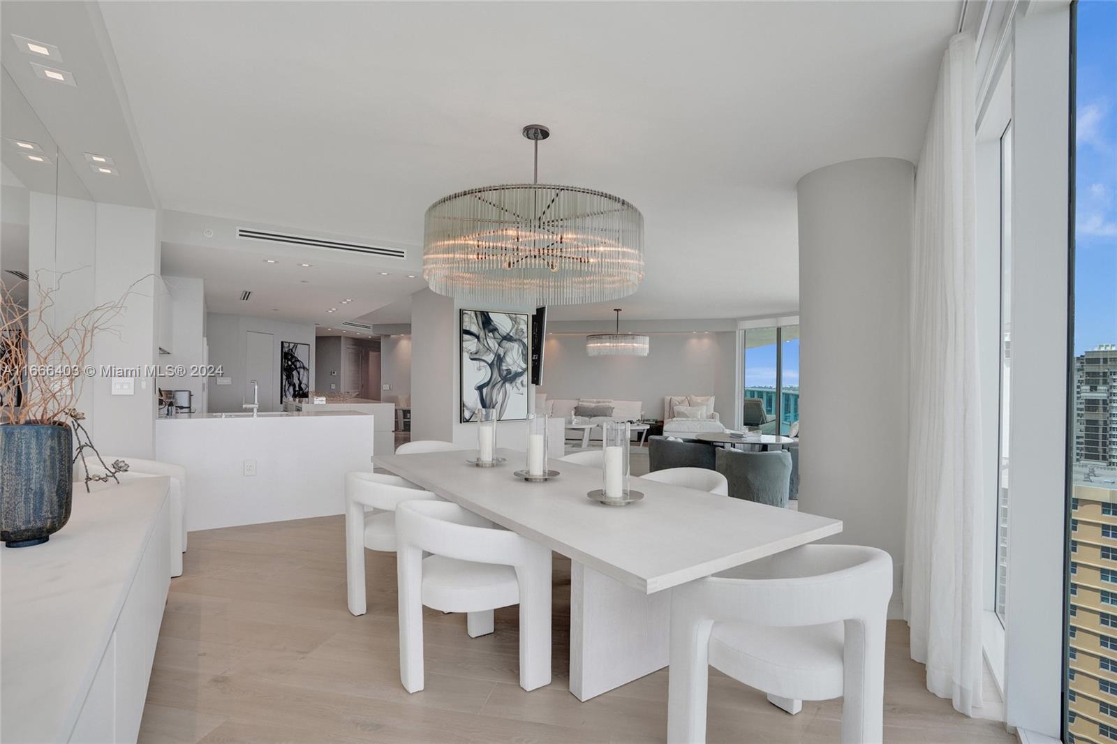 2711 HOLLYWOOD BEACH COND - Residential