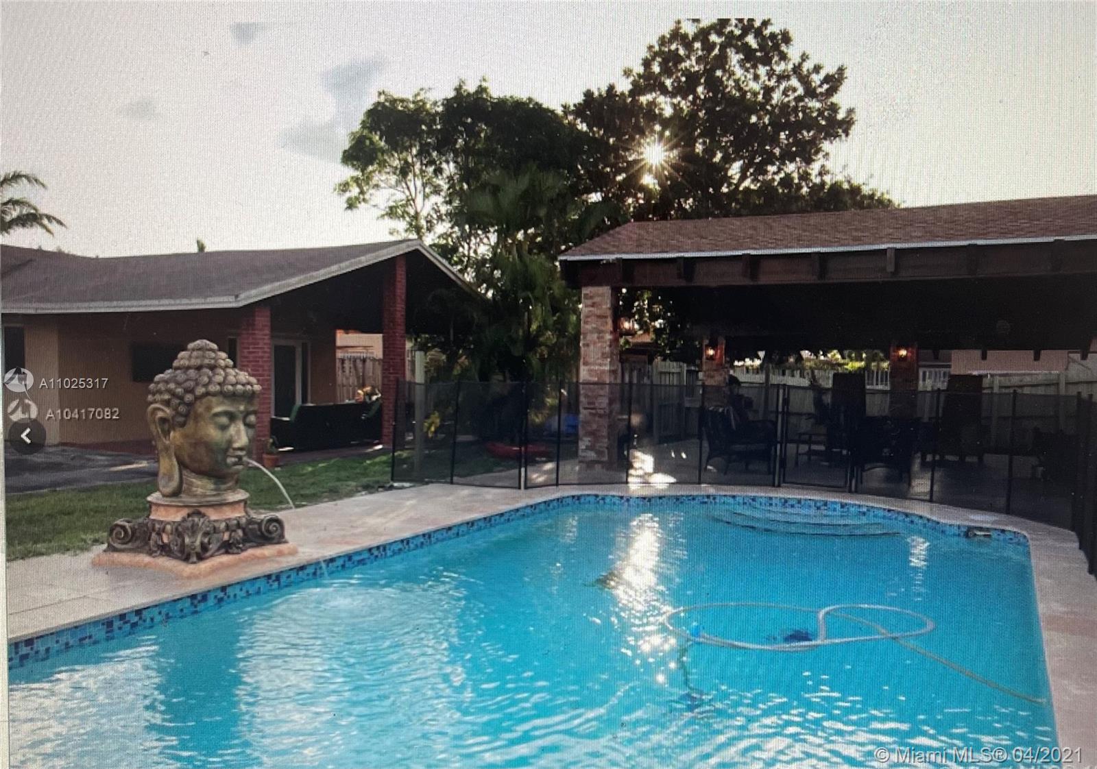 SAN SEBASTIAN UNIT NO 5 - Residential