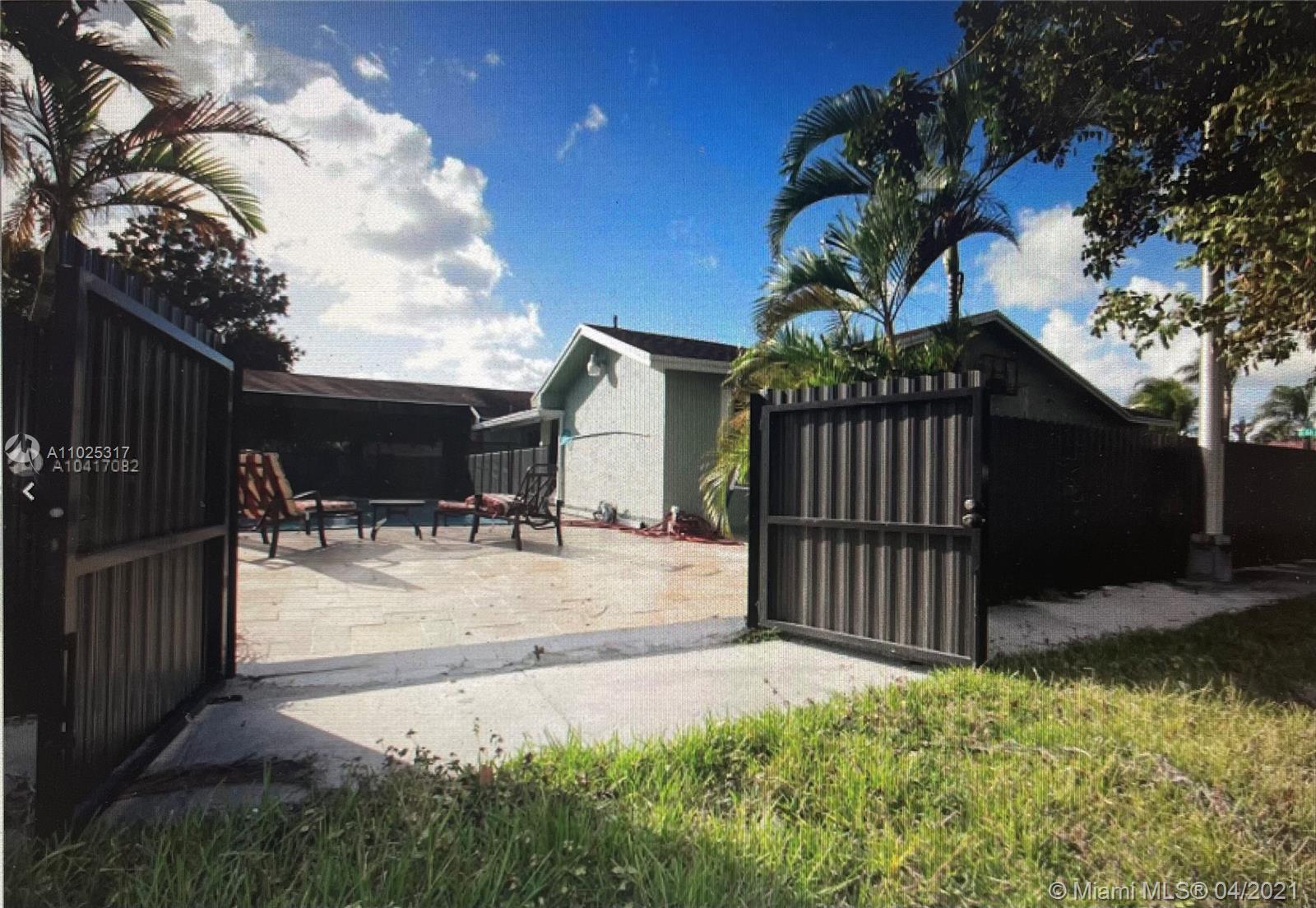 SAN SEBASTIAN UNIT NO 5 - Residential