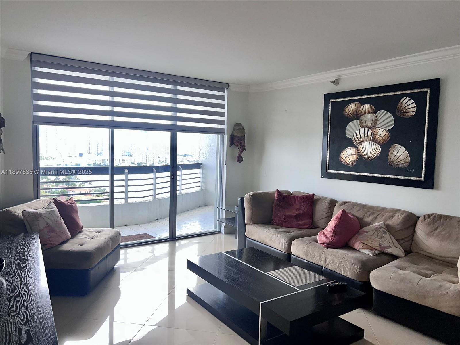 19101 NE 36th Ct 2109