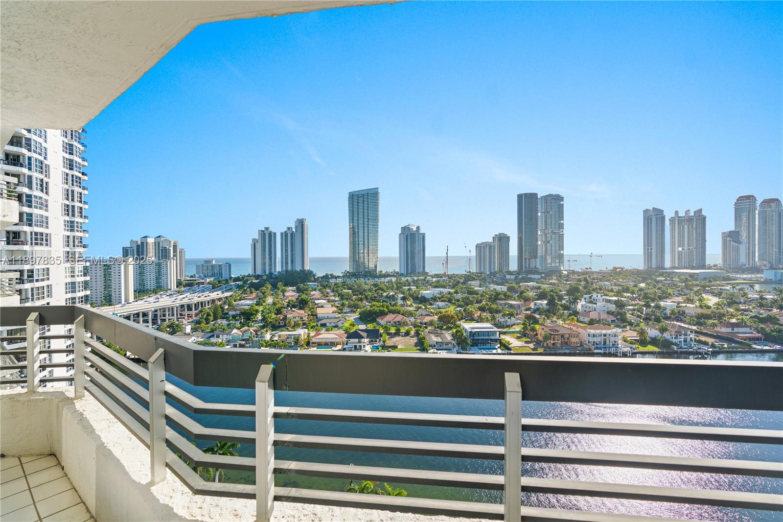 19101 NE 36th Ct 2109