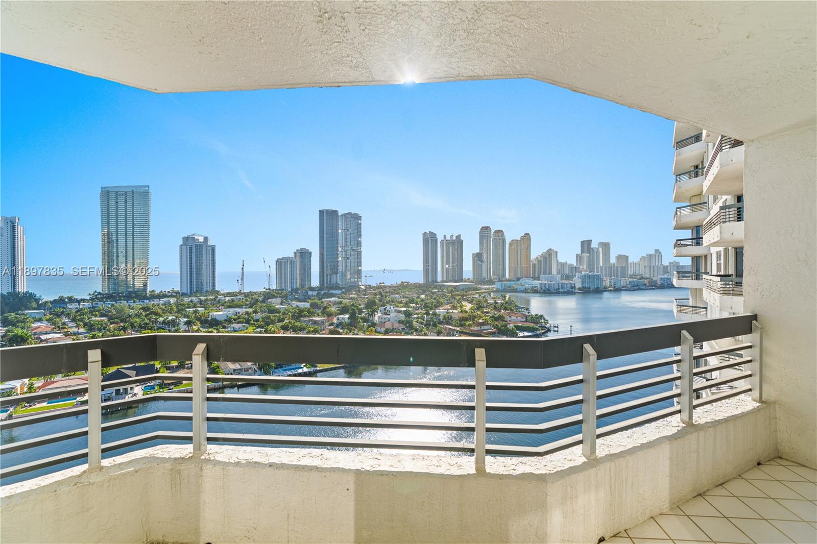 19101 NE 36th Ct 2109