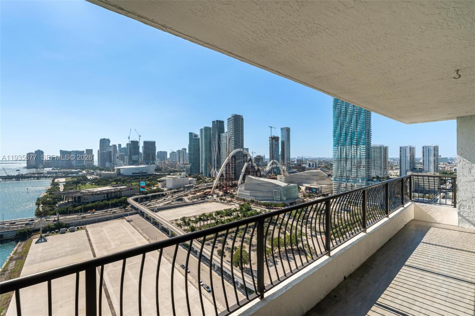 VENETIA CONDO - Residential