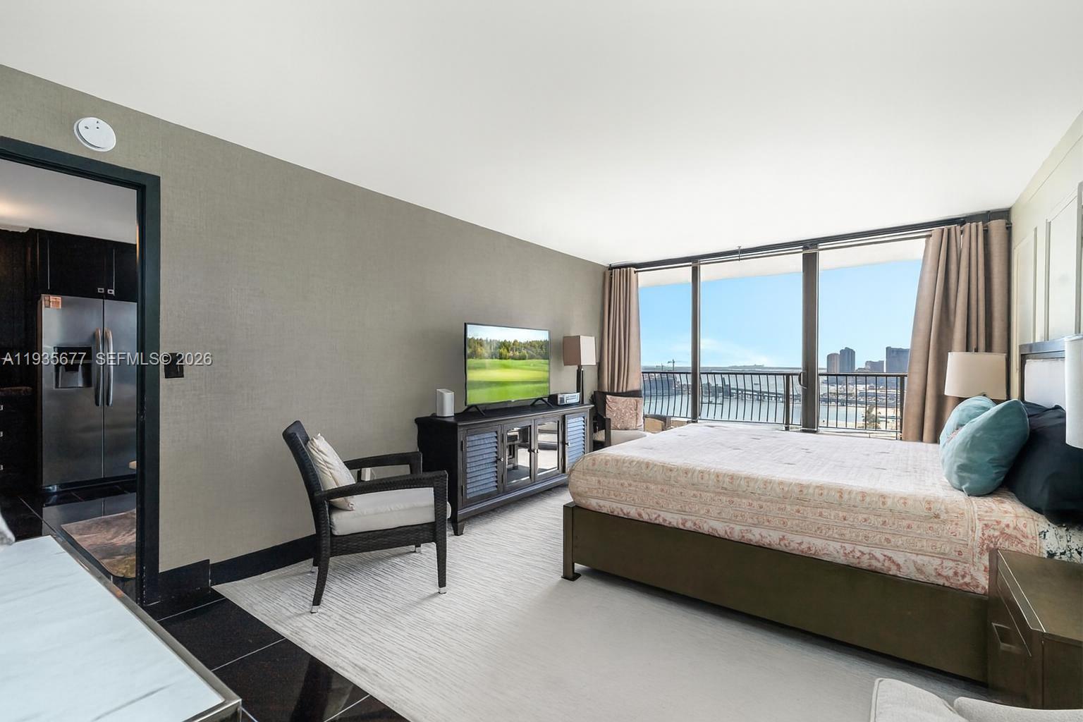 VENETIA CONDO - Residential