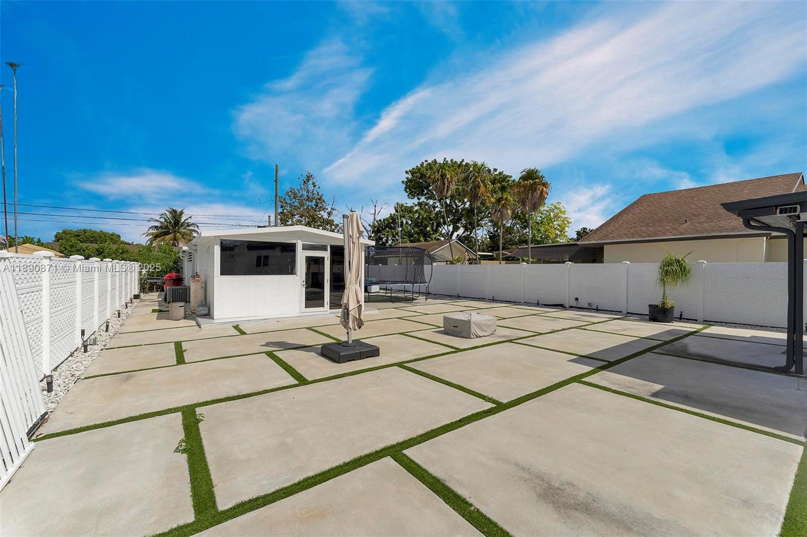 CORAL TERR SEC 1 - Residential