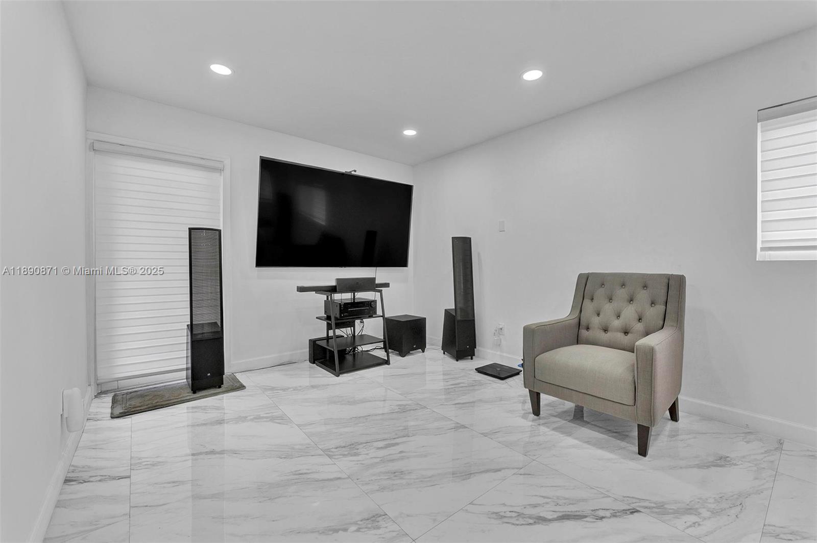 CORAL TERR SEC 1 - Residential