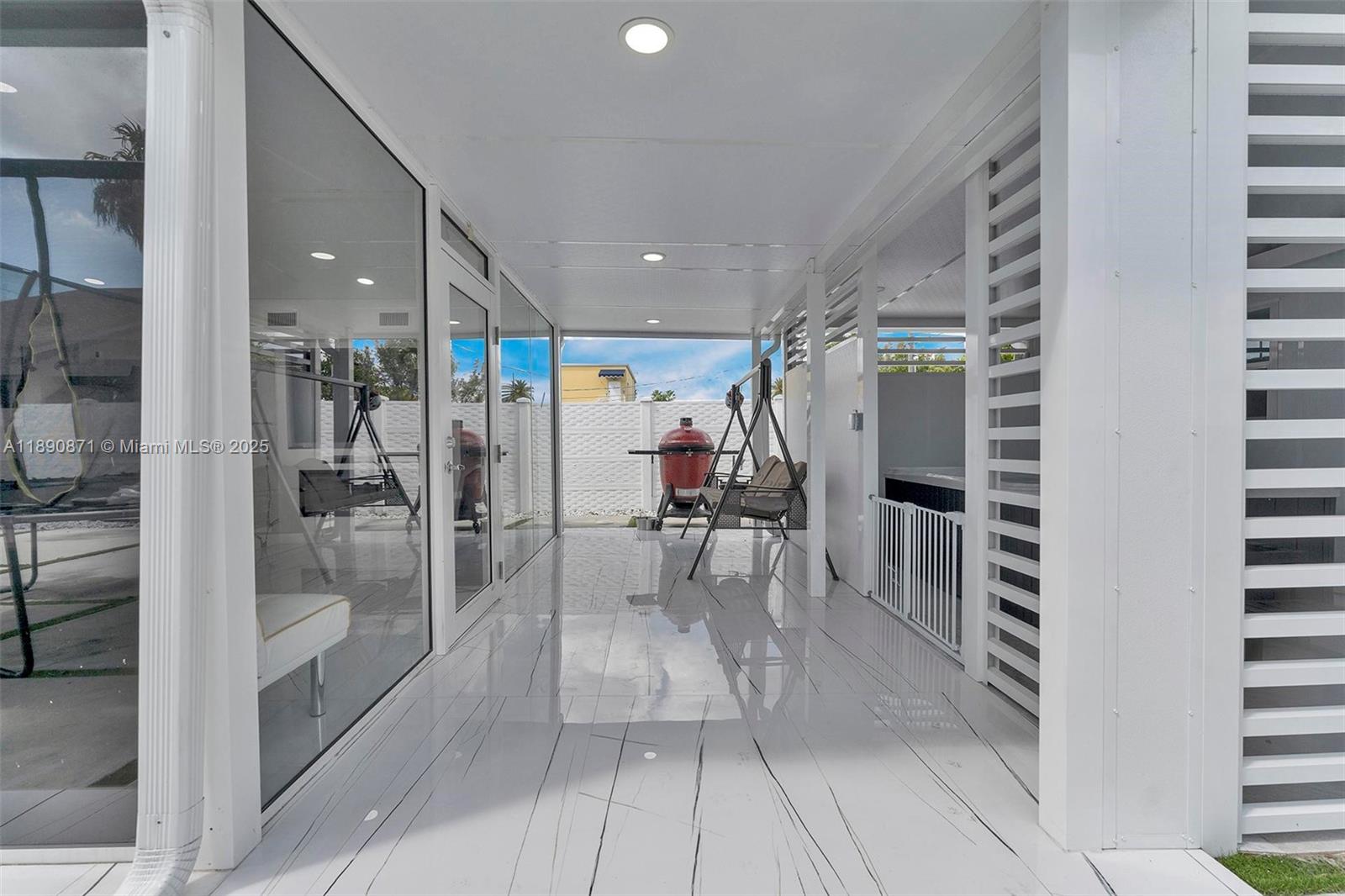 CORAL TERR SEC 1 - Residential