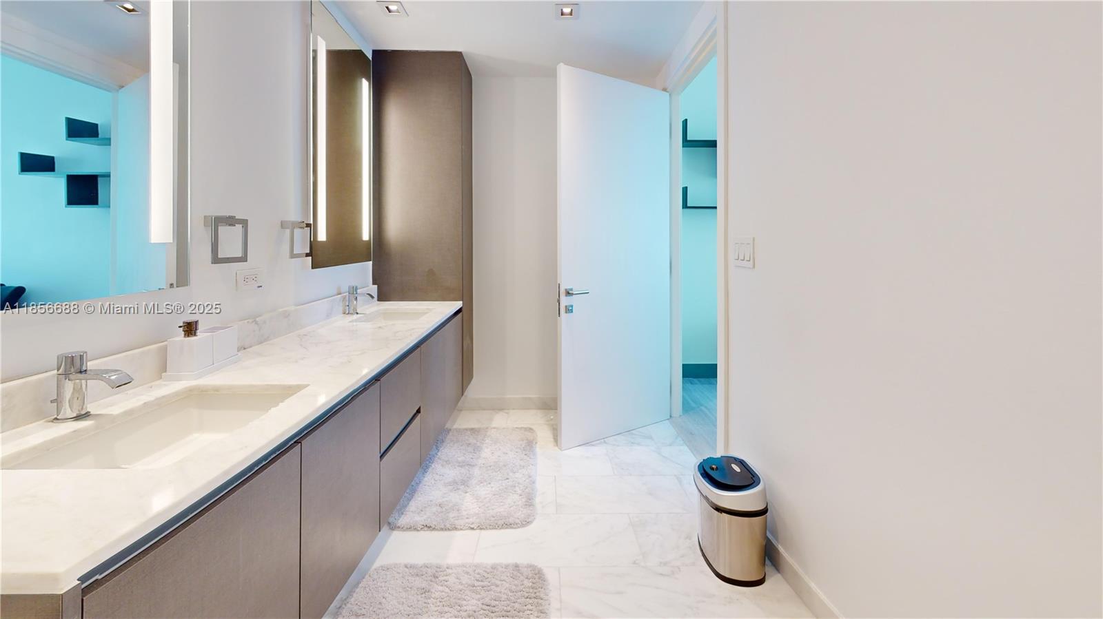 ECHO BRICKELL CONDO - Residential Lease