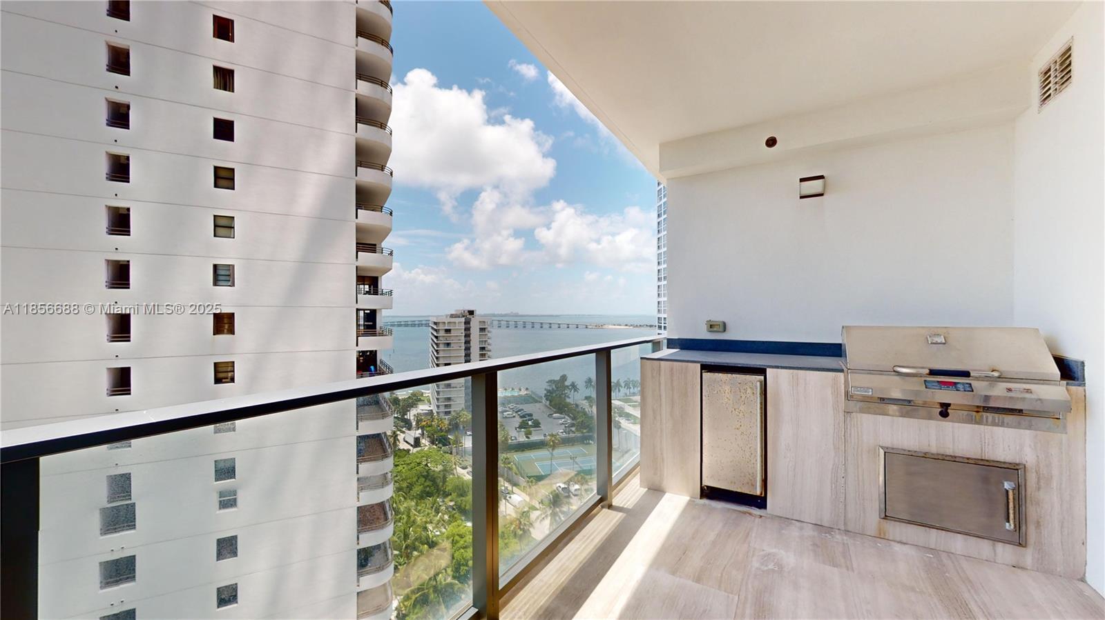 ECHO BRICKELL CONDO - Residential Lease