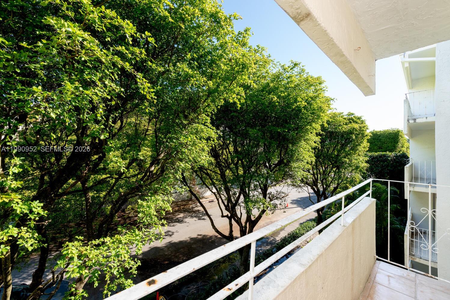 ALCA CONDO - Residential