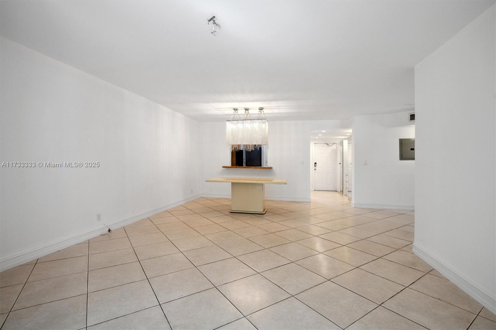 MEADOWBROOK TOWERS CONDO - Residential