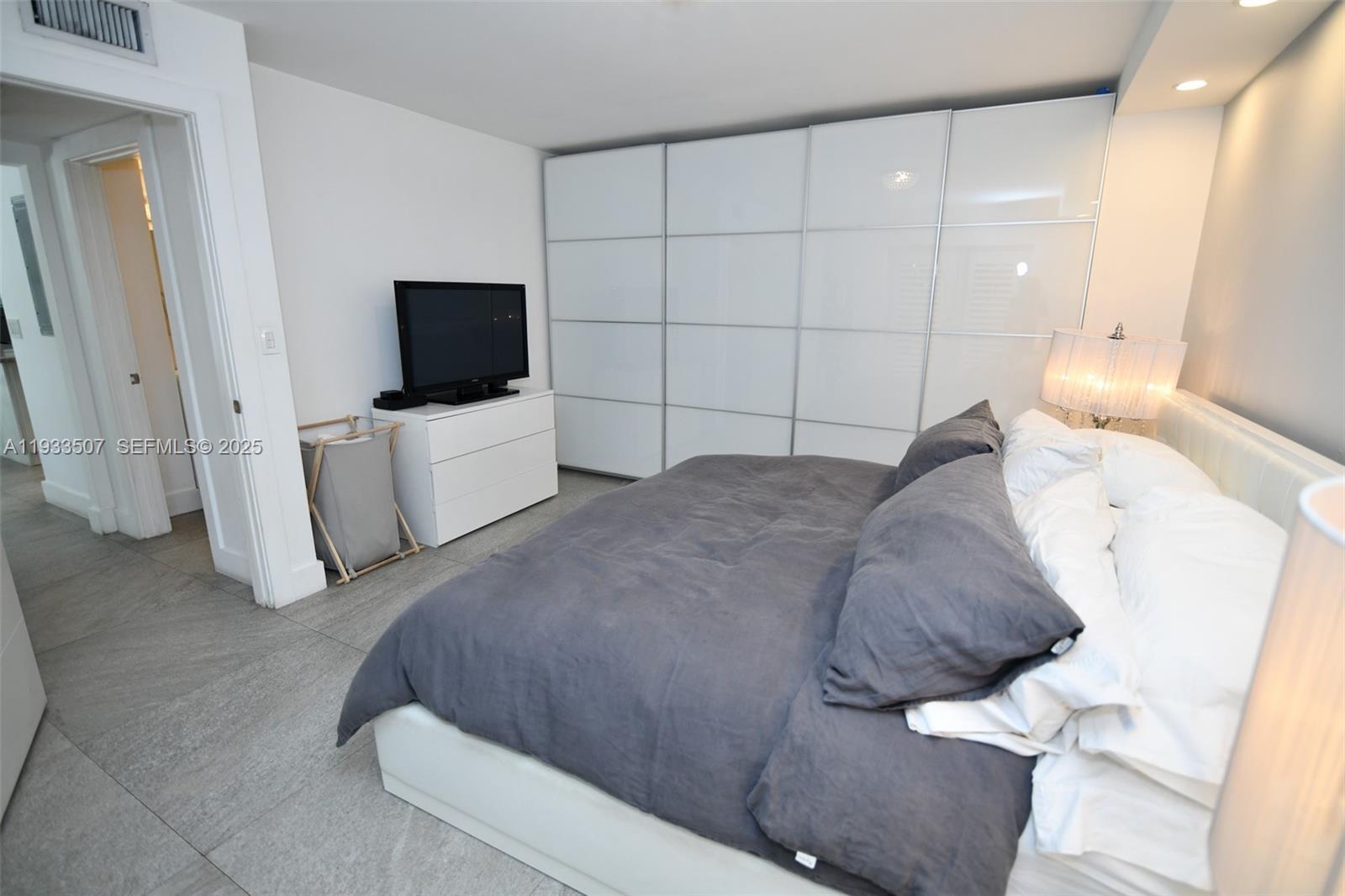 PENT HOMESTEAD - Residential Lease