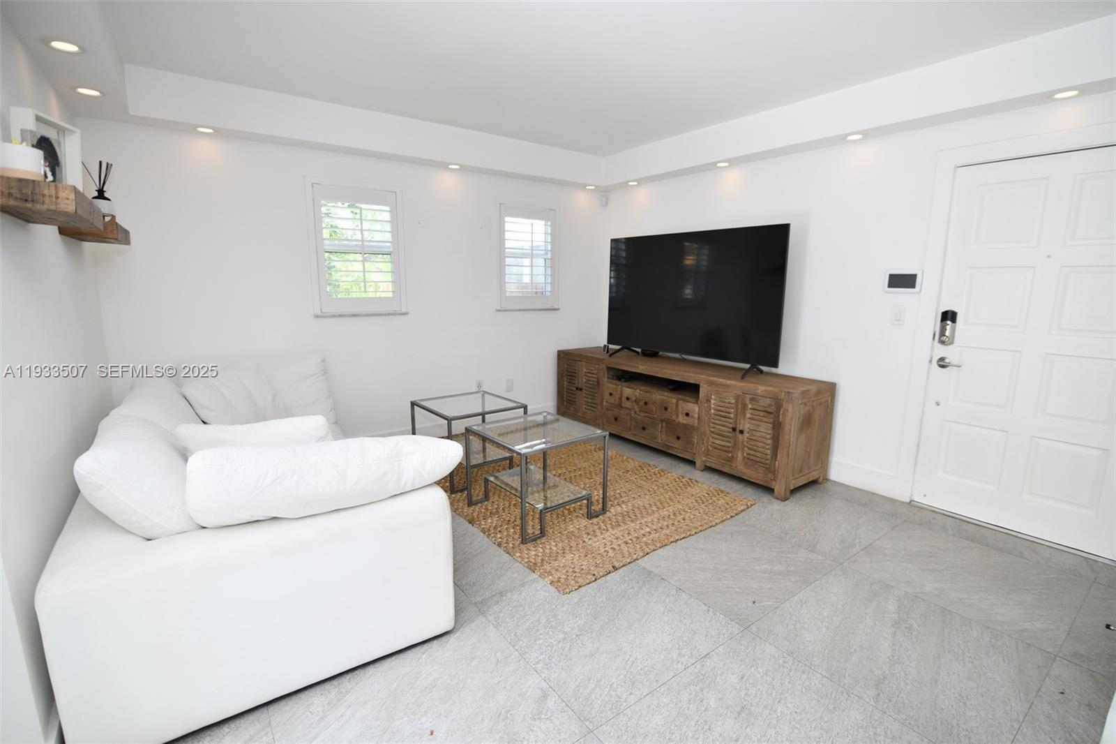 PENT HOMESTEAD - Residential Lease