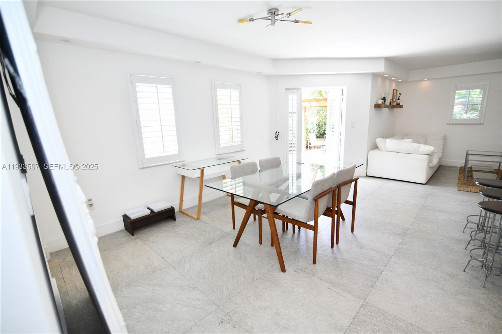 PENT HOMESTEAD - Residential Lease