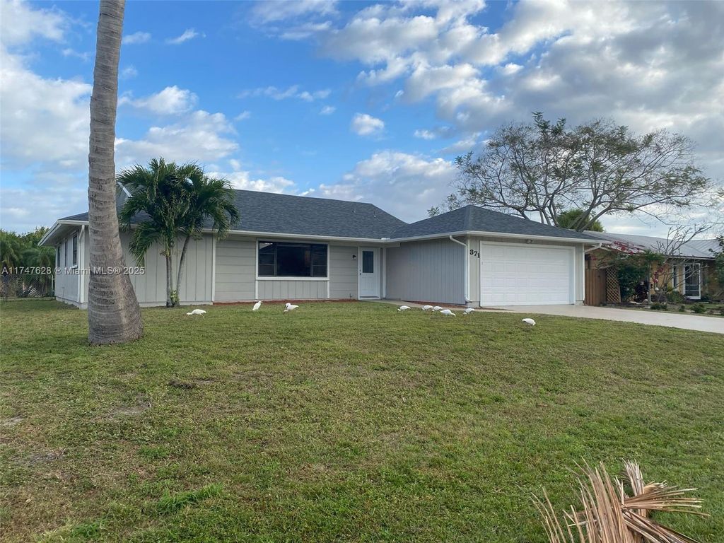 Photo of 371 SE Fairchild Ave #0, Port Saint Lucie, FL 34984 (MLS # A11747628)