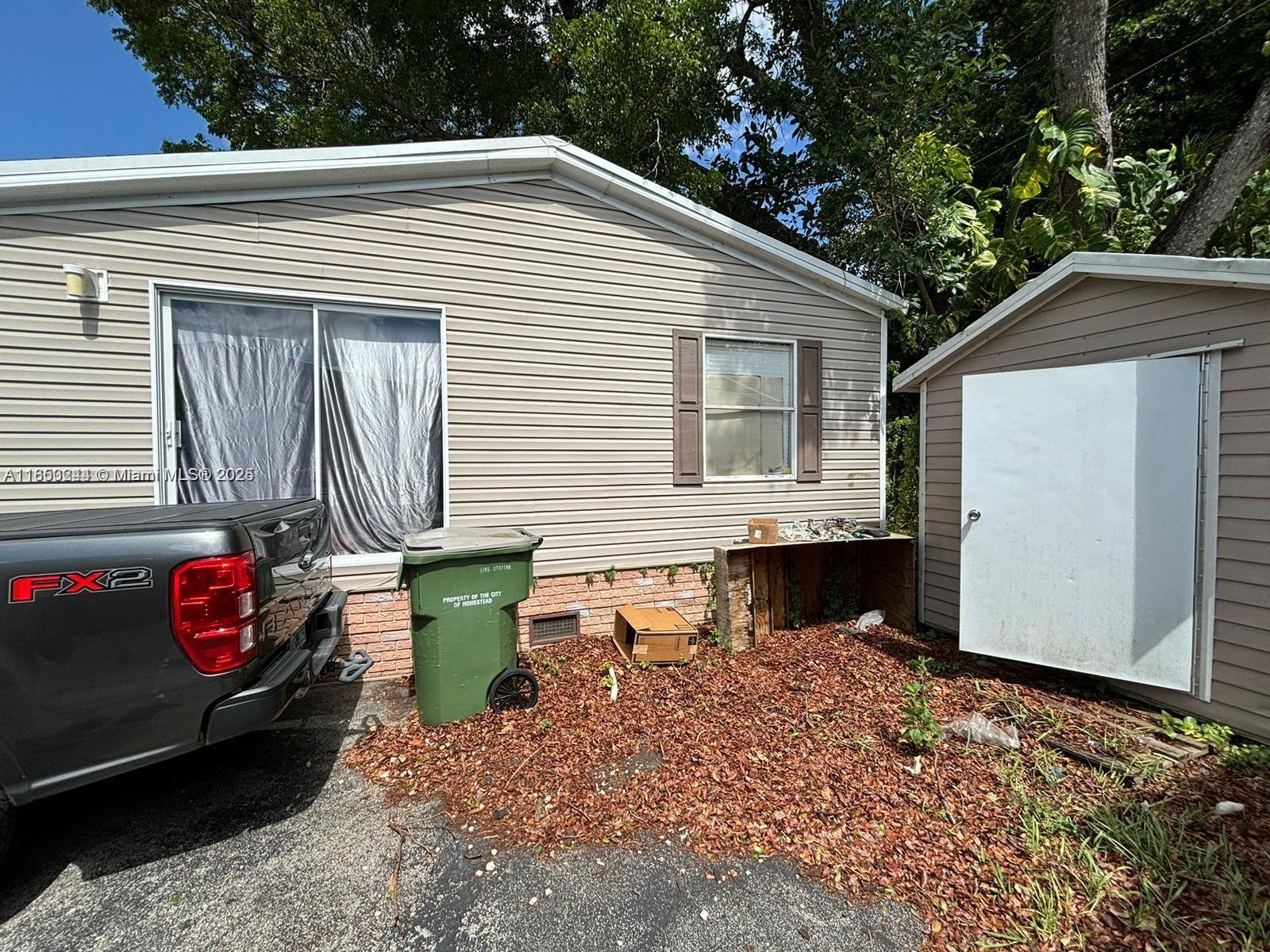 220 NE 12th Ave 37