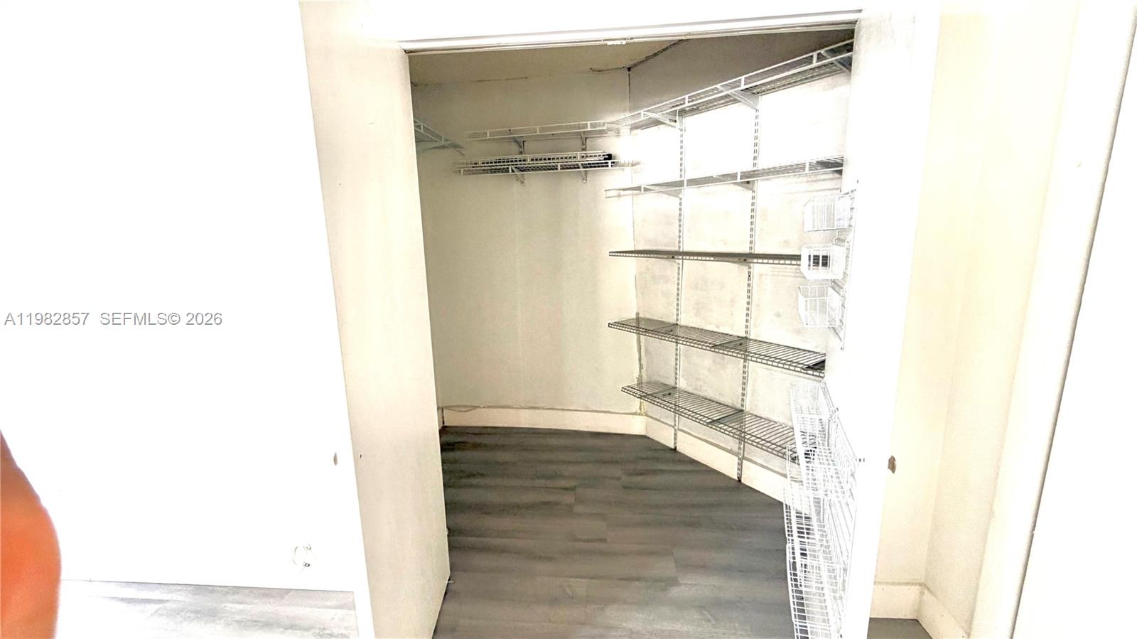 4TH AVENUE EXTENSION TO H - Residential