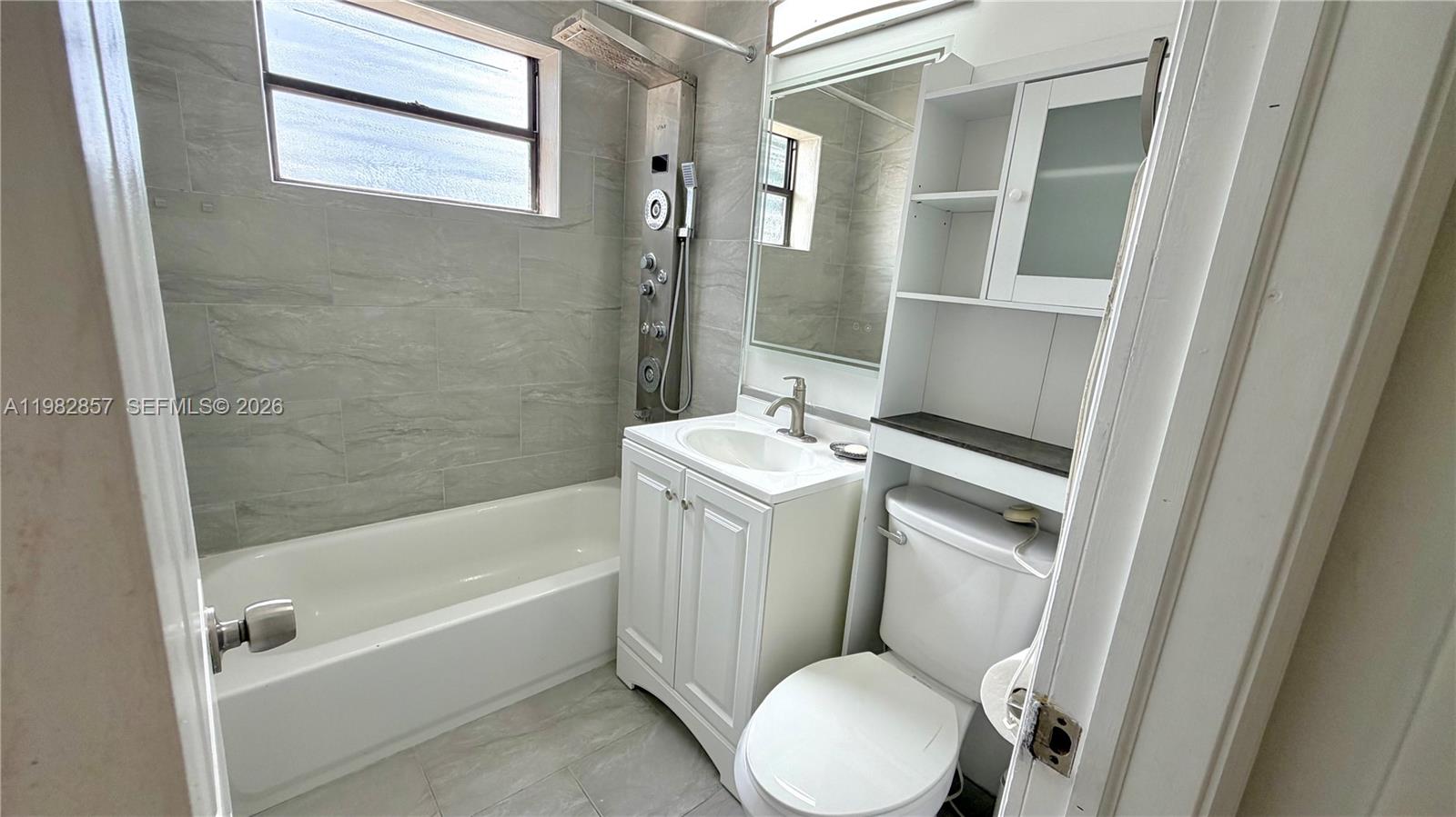 4TH AVENUE EXTENSION TO H - Residential