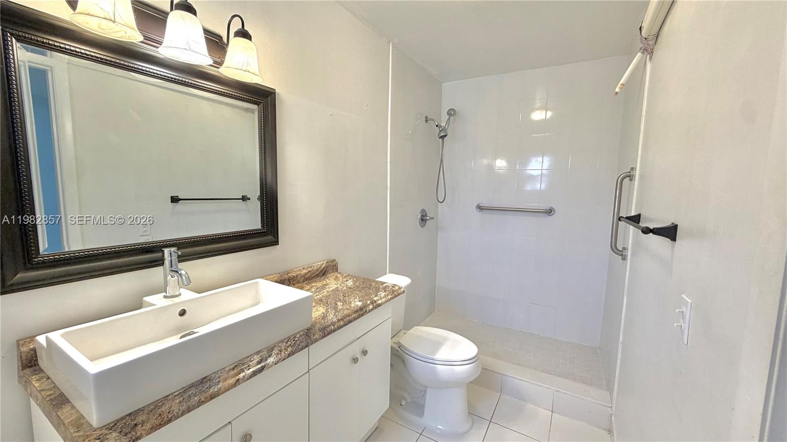 4TH AVENUE EXTENSION TO H - Residential