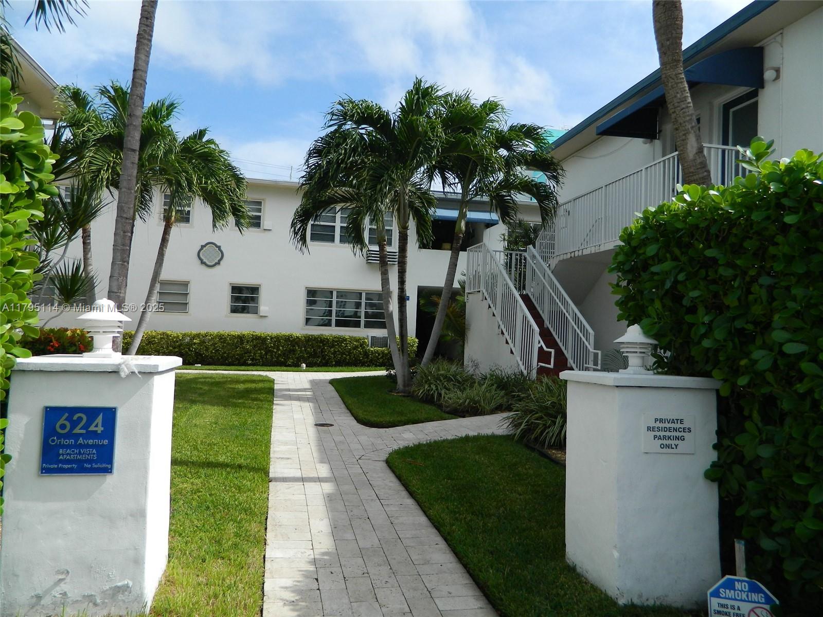 624 Orton Ave 19, Fort Lauderdale, Broward County, Florida - 1 Bedrooms  
1 Bathrooms - 