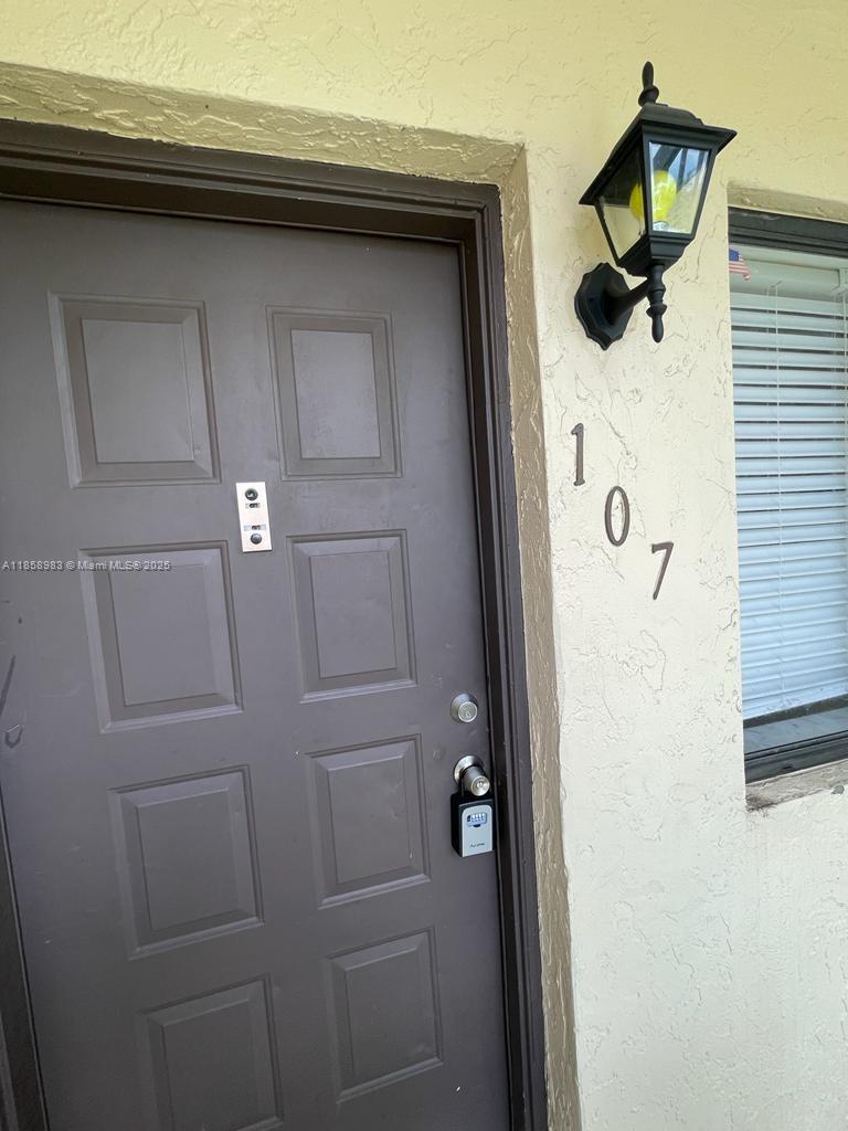 BEAUTIFULL CONDO 2BED /2BATH IN CENTRAL OF BOCA RATON AREA , NEUTRAL CERAMIC FLOORS GRANITE COUNTERTOPS AND CHERRY GABINETRY, WASHER AND DRYER INSIDE THE UNIT , ACROSS THE STREET FROM YMCA, A GRADE SCHOOLS , CLOSE TO SHOPPINGS AREA