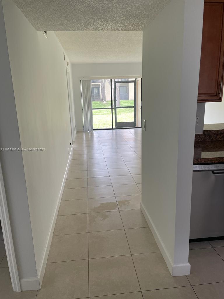 KENSINGTON WALK CONDO - Residential Lease