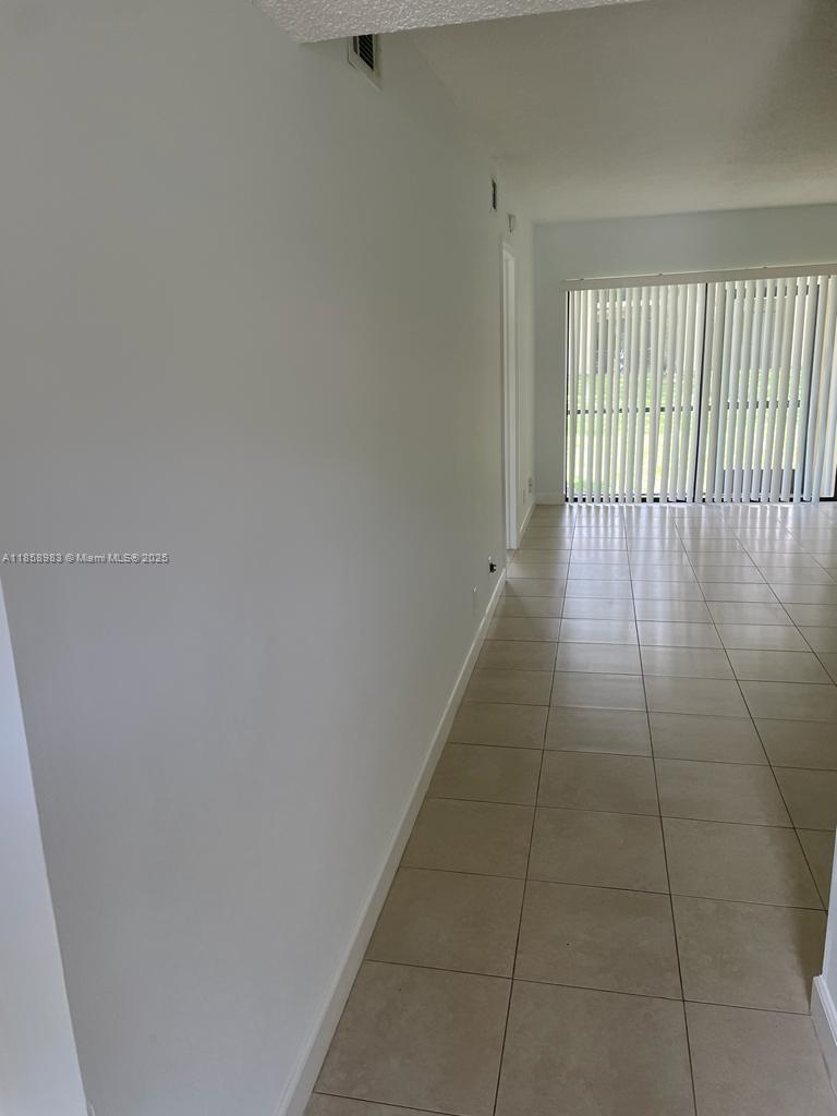 KENSINGTON WALK CONDO - Residential Lease