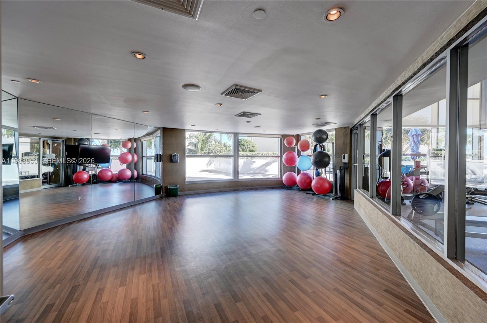 OCEAN PALMS CONDO - Residential