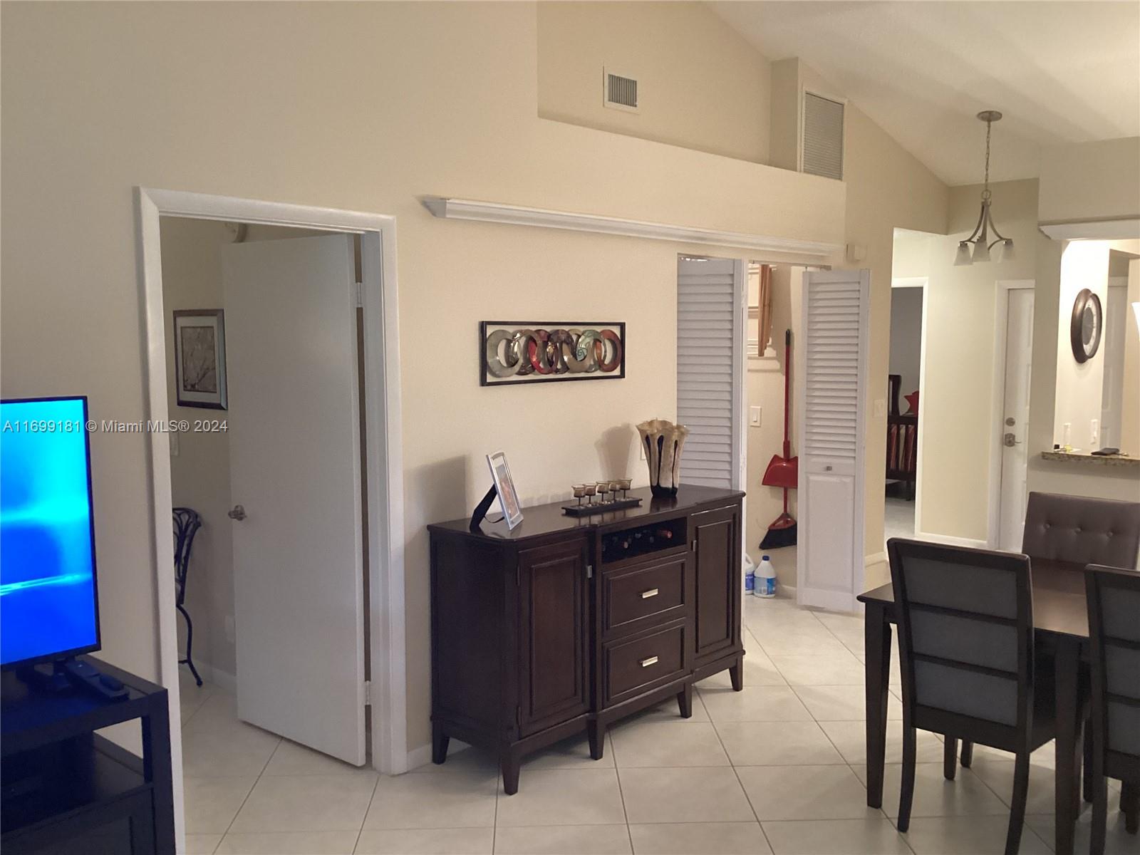 BRIGHTON LAKES - Residential